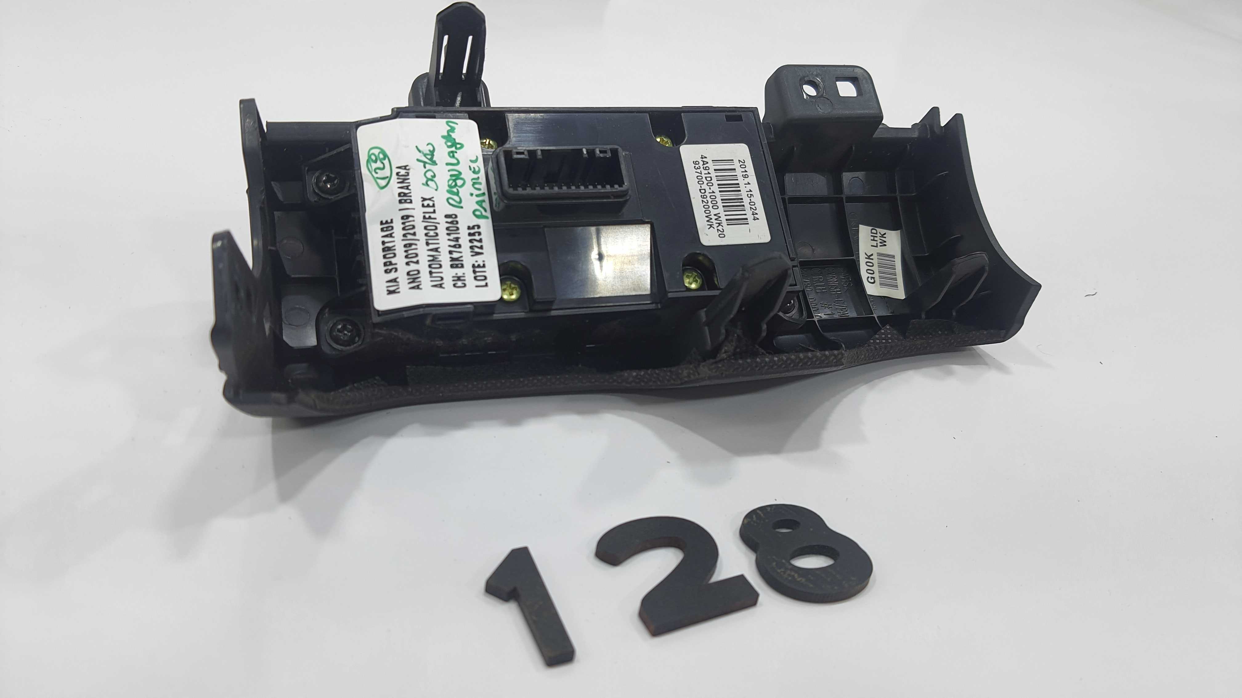 Botão Regulagem Do Painel Kia Sportage 2019 V2255 4