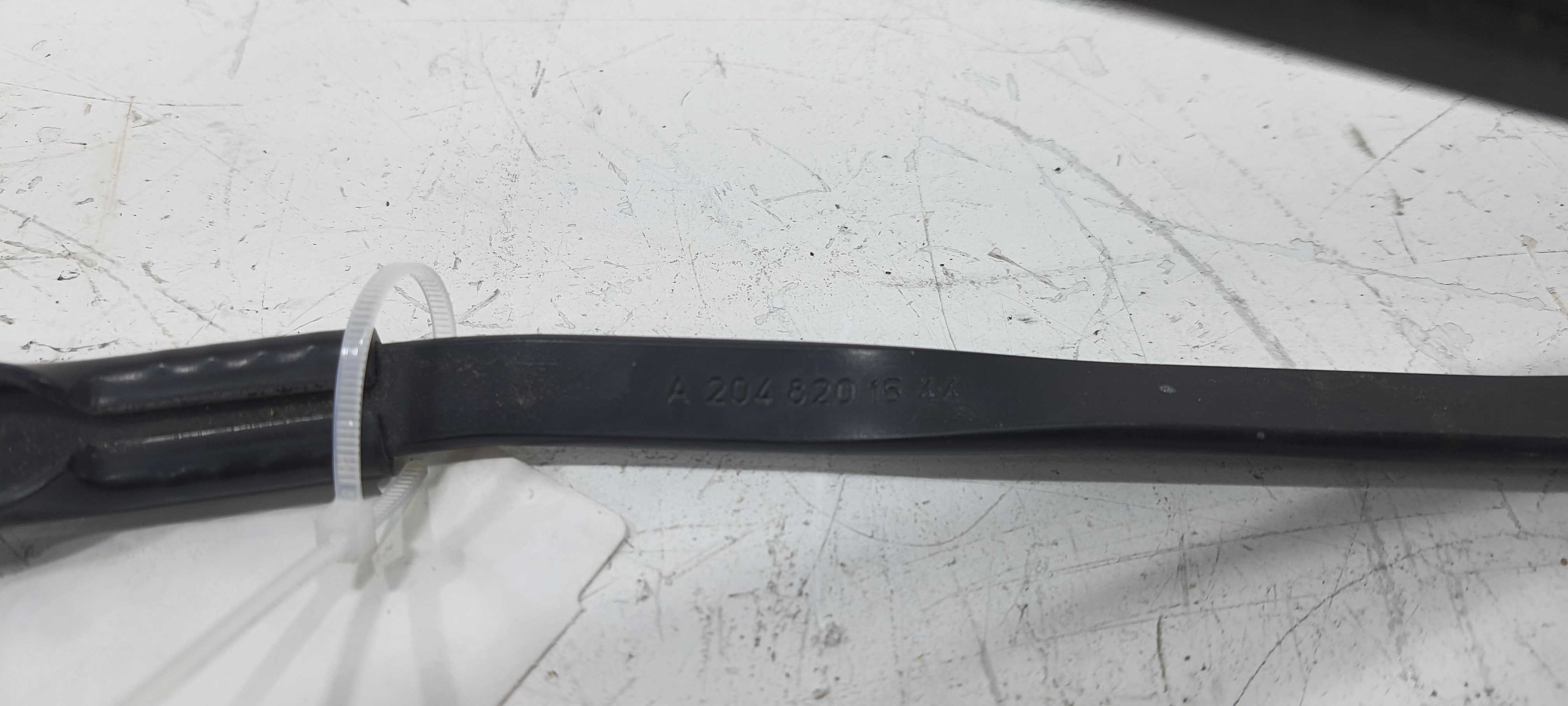 Braco Limpador Diant Direito Mercedes-benz C180 2012 V2267 3