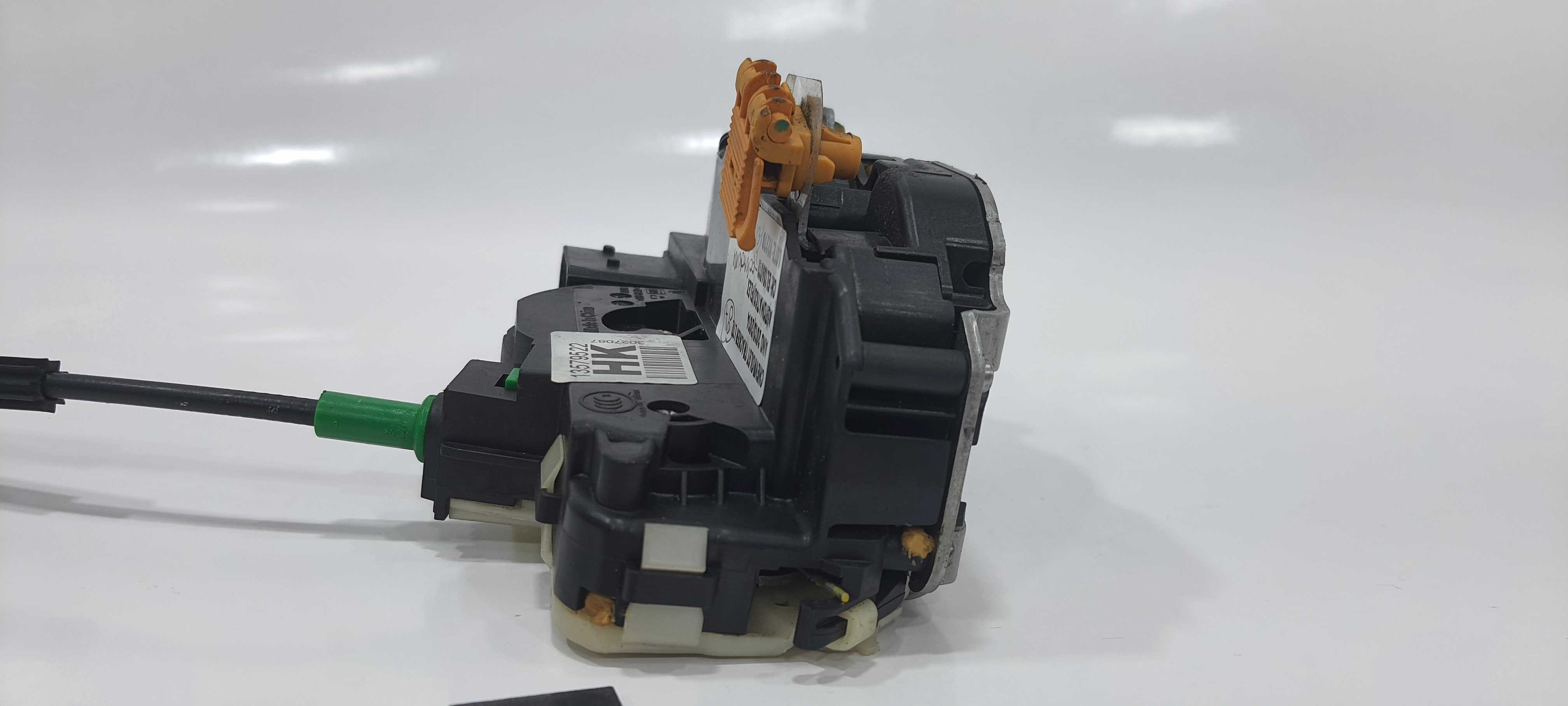 Fechadura Dianteira Esquerda Chevrolet Tracker 2014 V2270 2