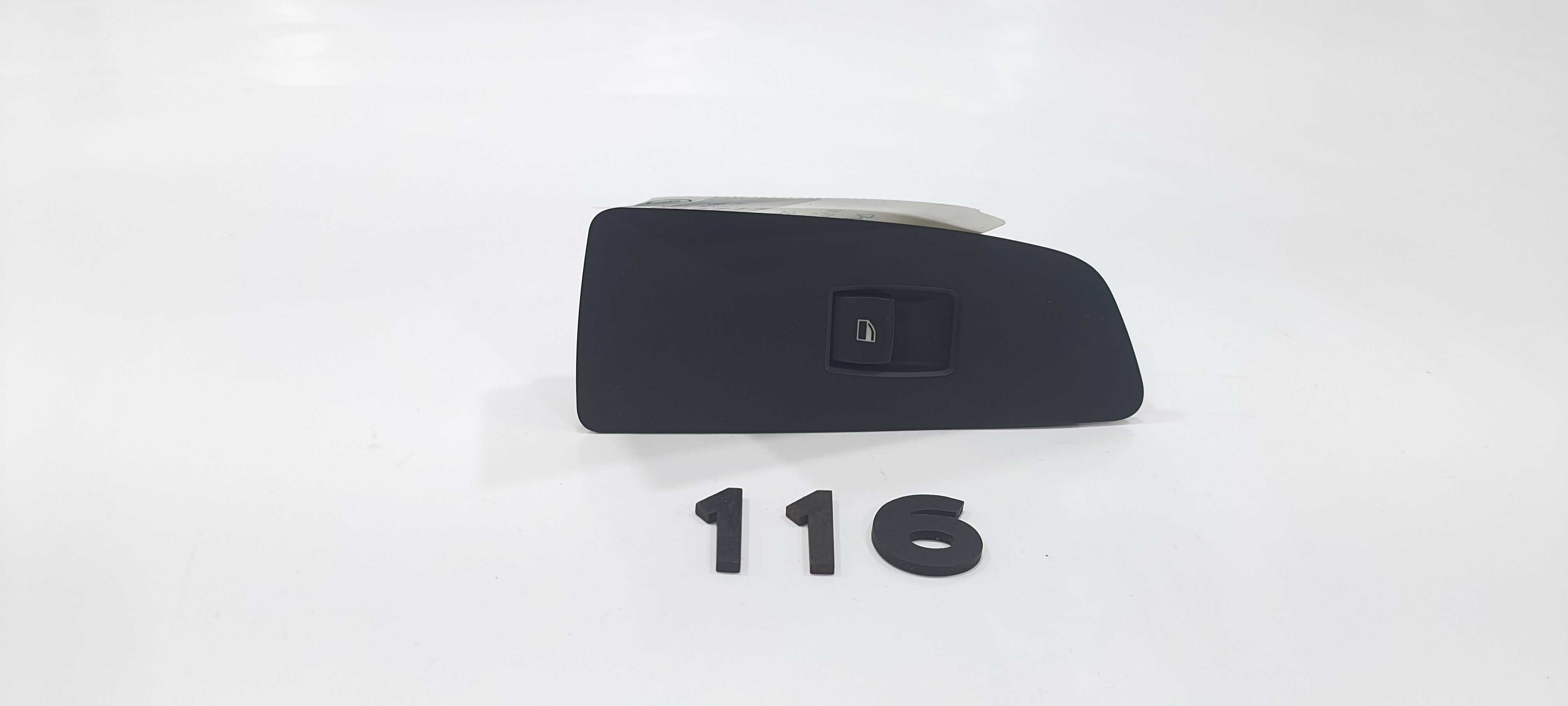 Botão Vidro Dianteiro Direito Bmw 118i Ano 2011 V2262