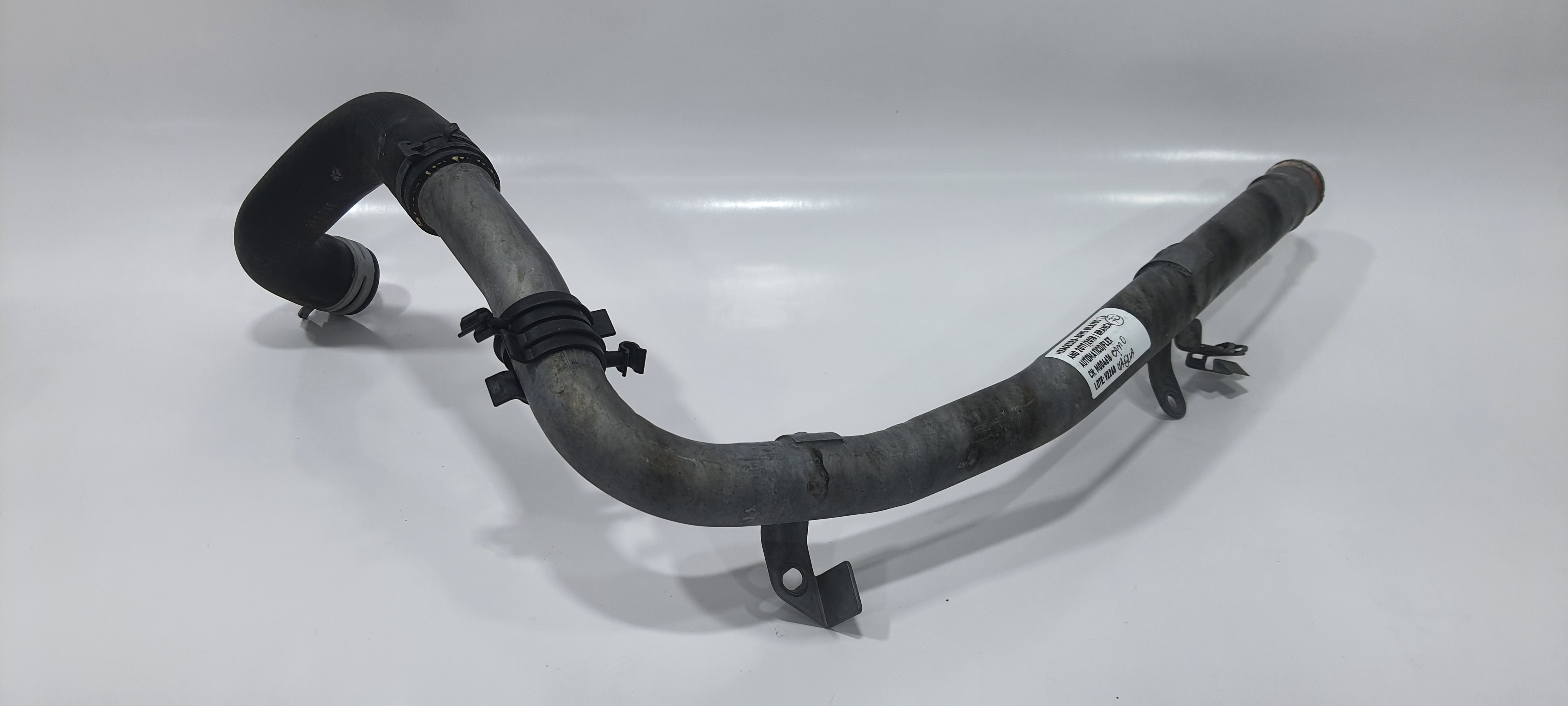 Cano Dágua Mercedes Gla 200 1.6 2018 V2268 2