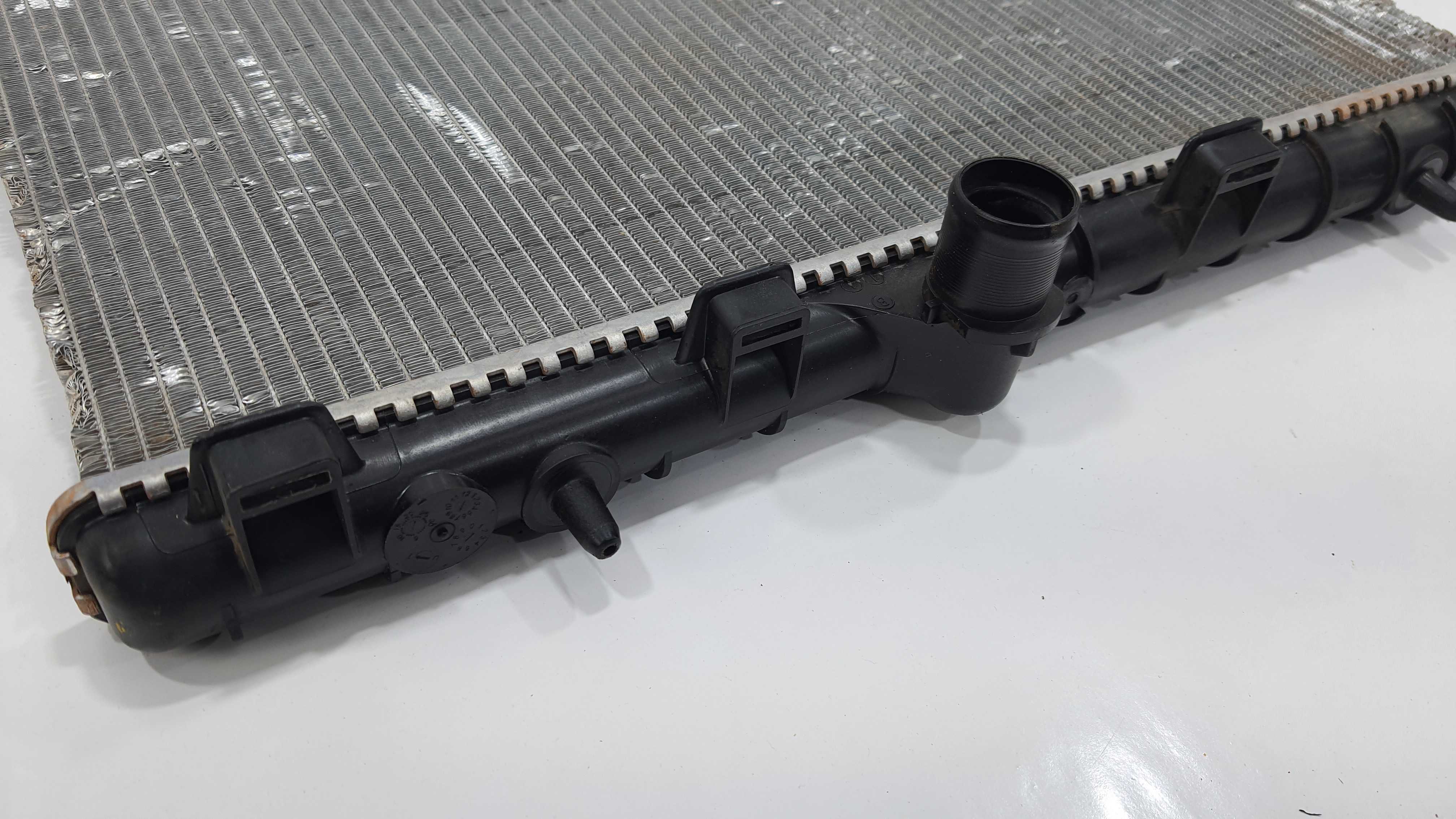 Radiador Peugeot 2008 1.6 16v 2022 V2252 2