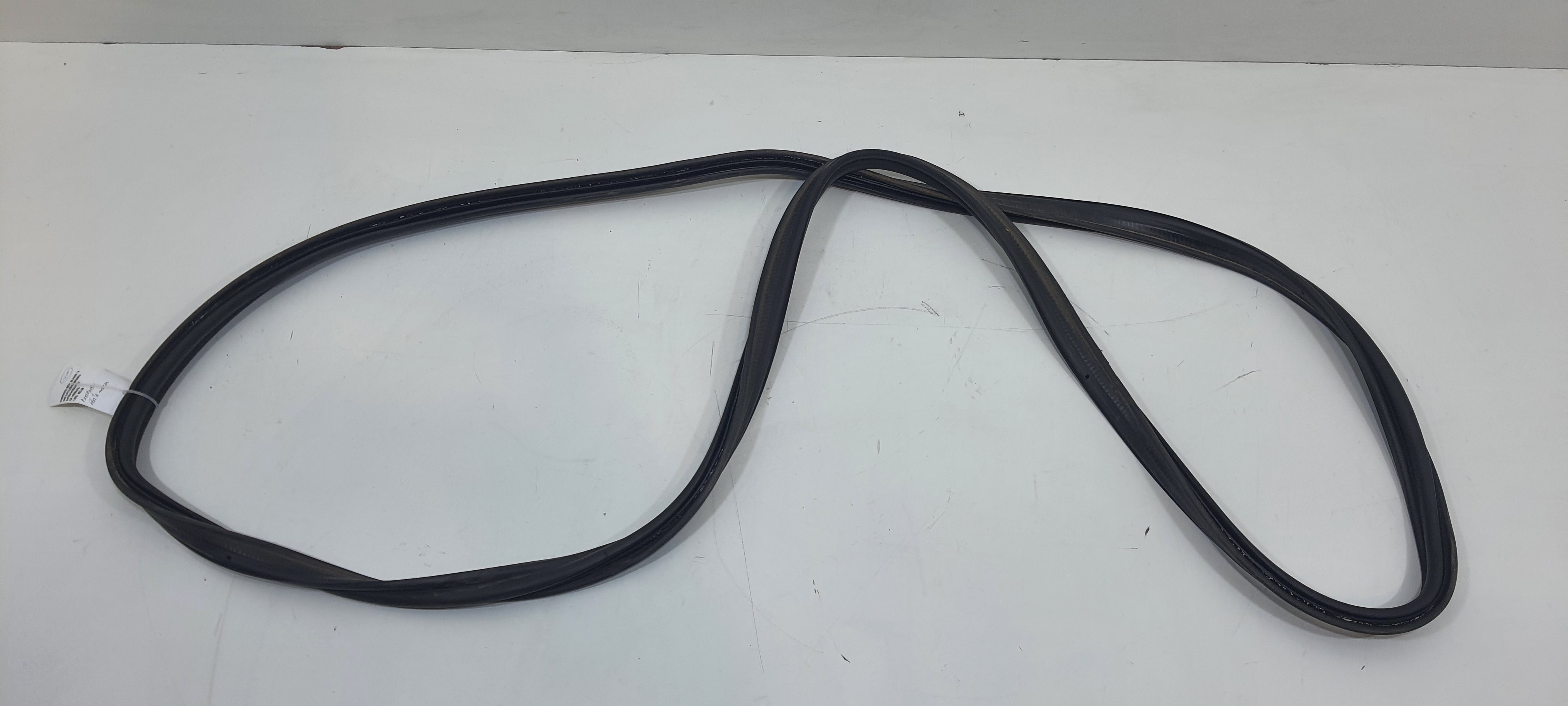 Borracha Porta Traseira Direita Gla 200 1.6 2018 V2268 2
