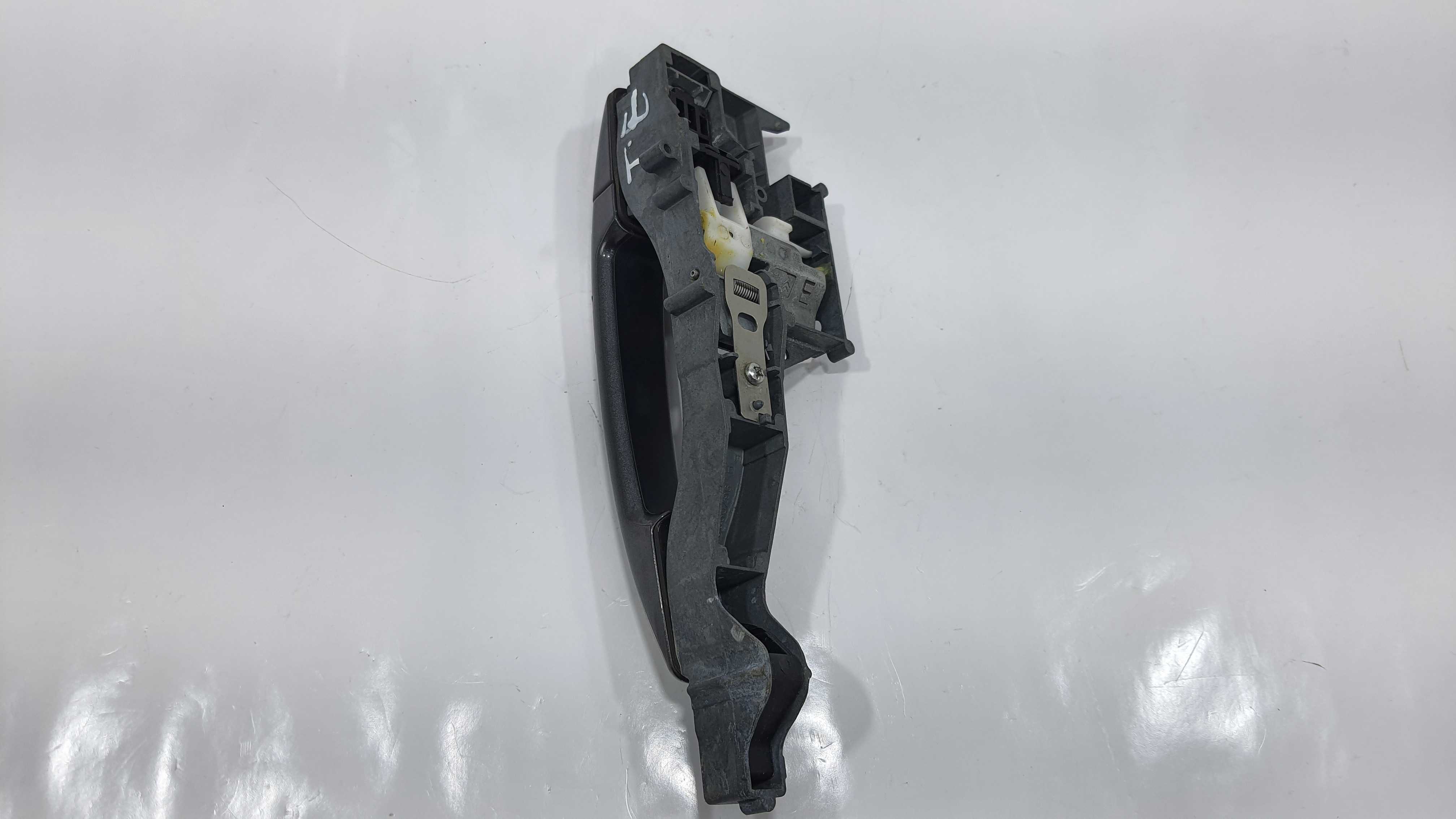 Maçaneta Ext Traseira Esquerda Peugeot 2008 2022 V2252 3
