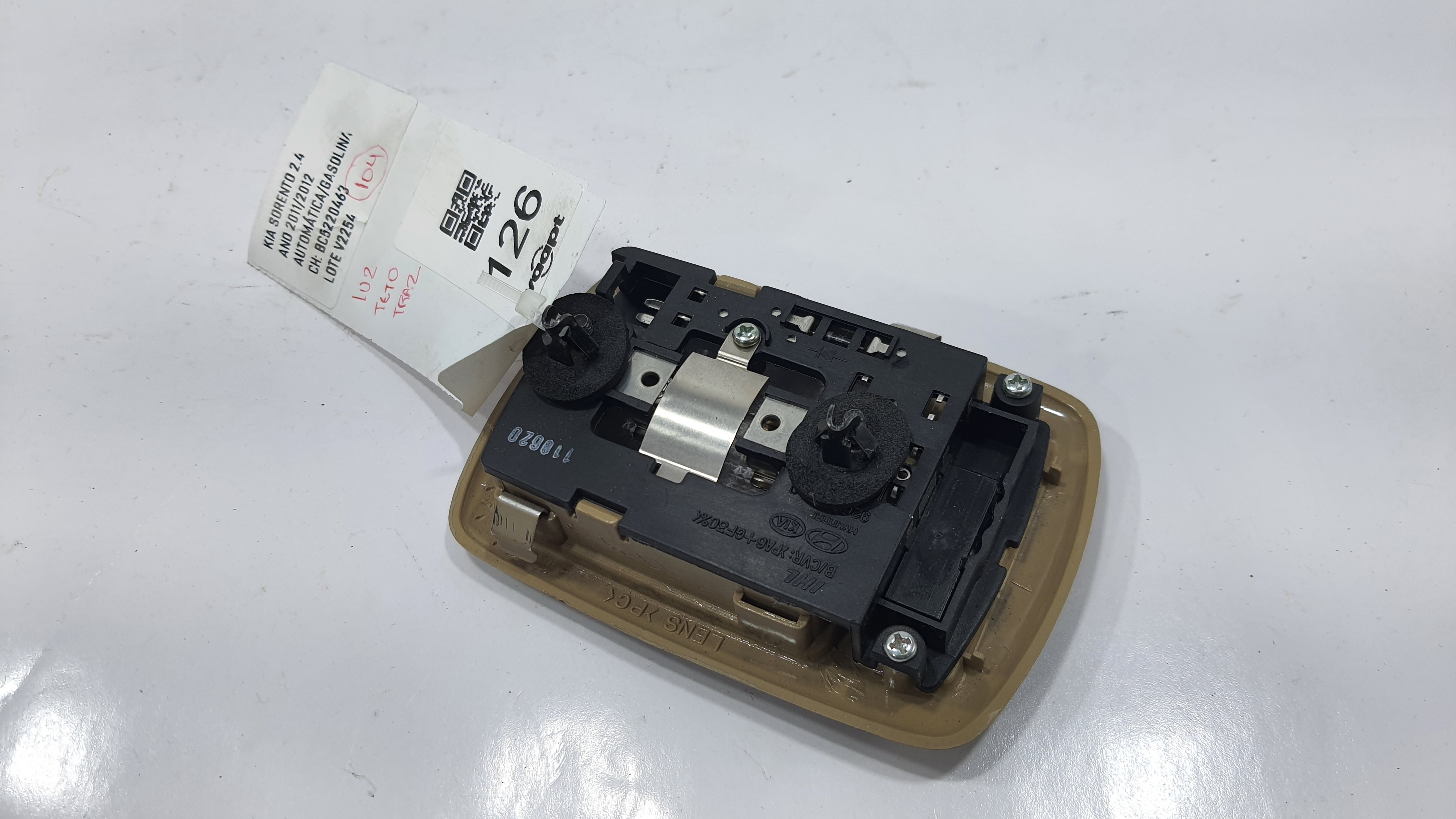 Luz De Teto Traseira Kia Sorento 2.4 Ano 2012 V2254 2