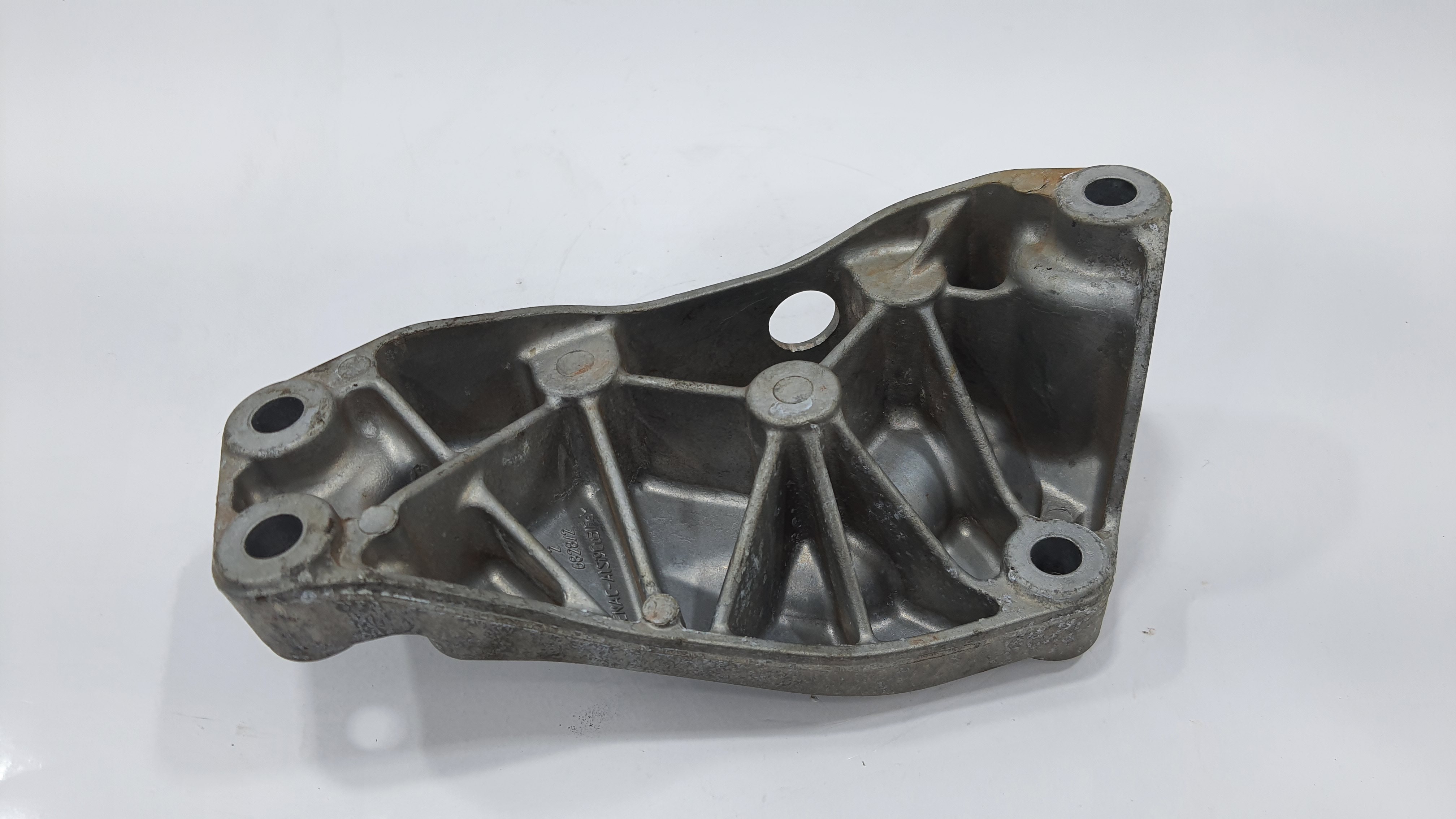 Suporte Coxim Câmbio Volkswagen Tiguan Tsi 2012 V2249 4