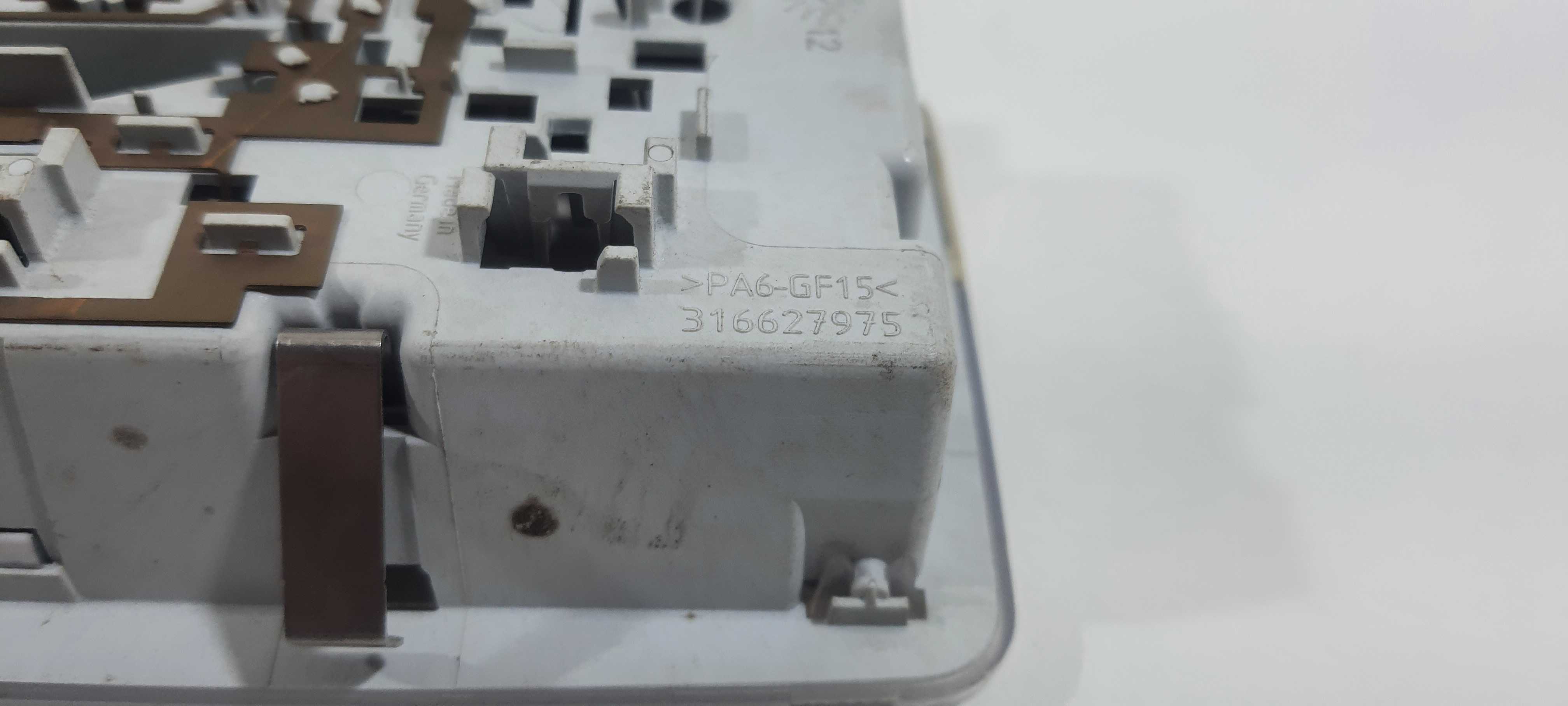 Luz De Teto Traseira Cruze Lt 1.4 Sedan 2019 V1216 7