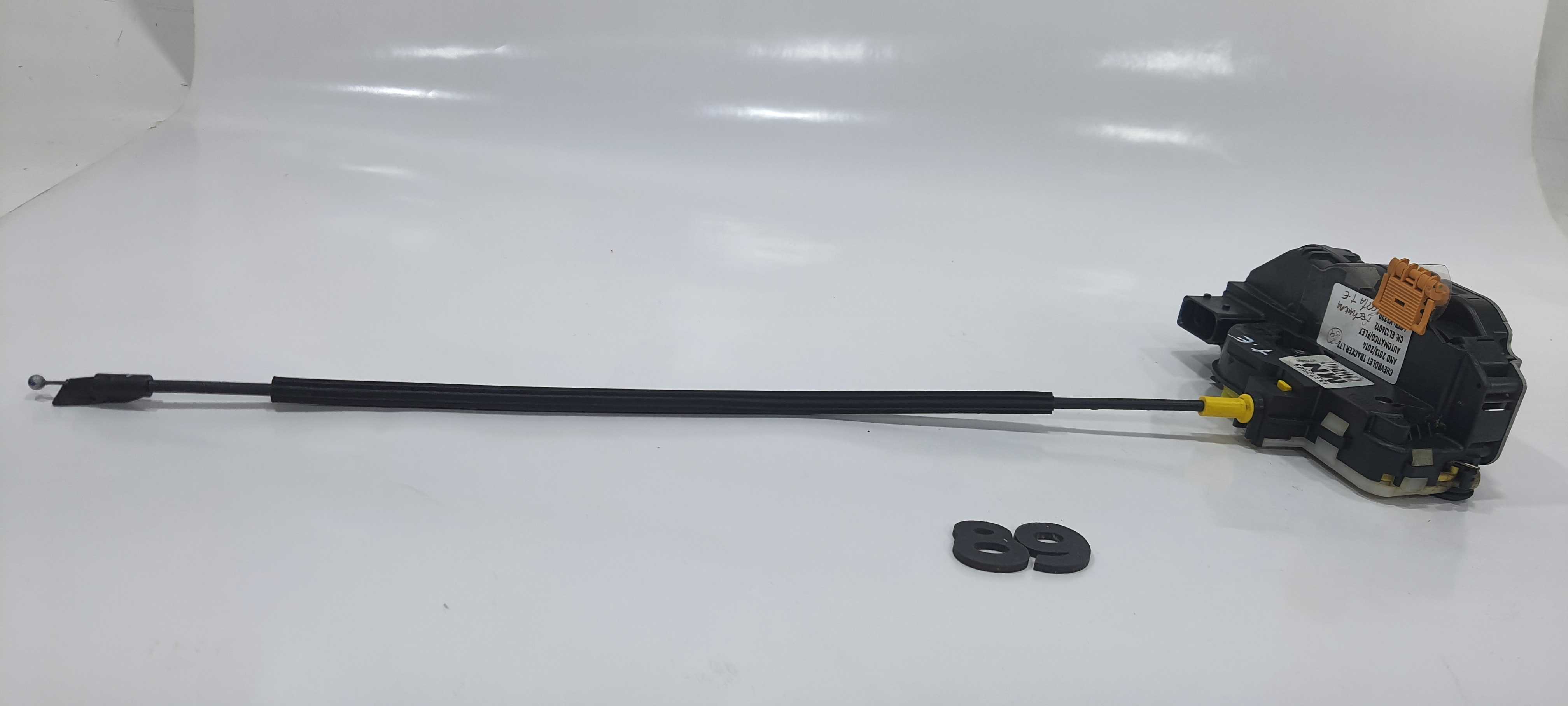 Fechadura Traseira Esquerda Chevrolet Tracker 2014 V2270 3