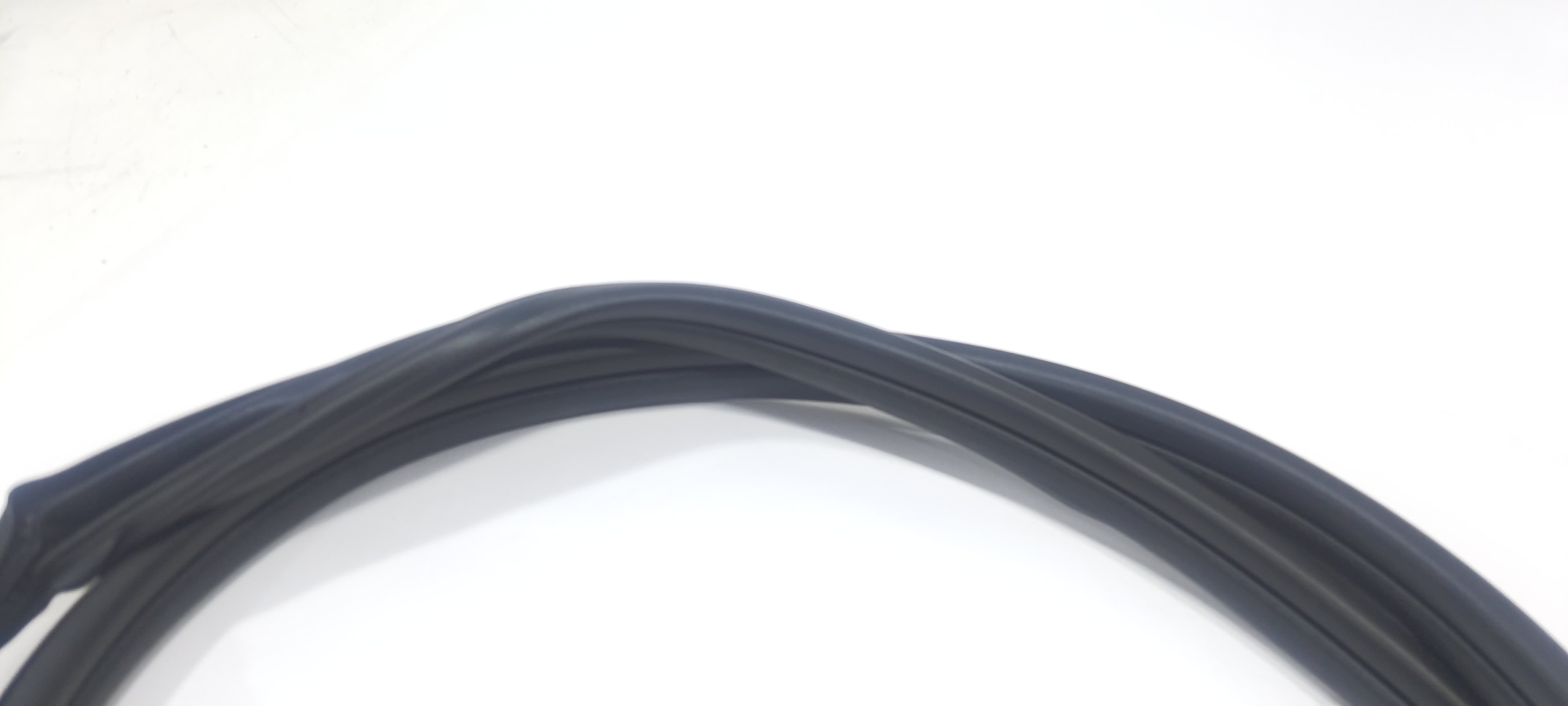 Borracha Porta Tras Esq Honda Hr-v Ex Hs 1.5 2024 V2280 Preto 3