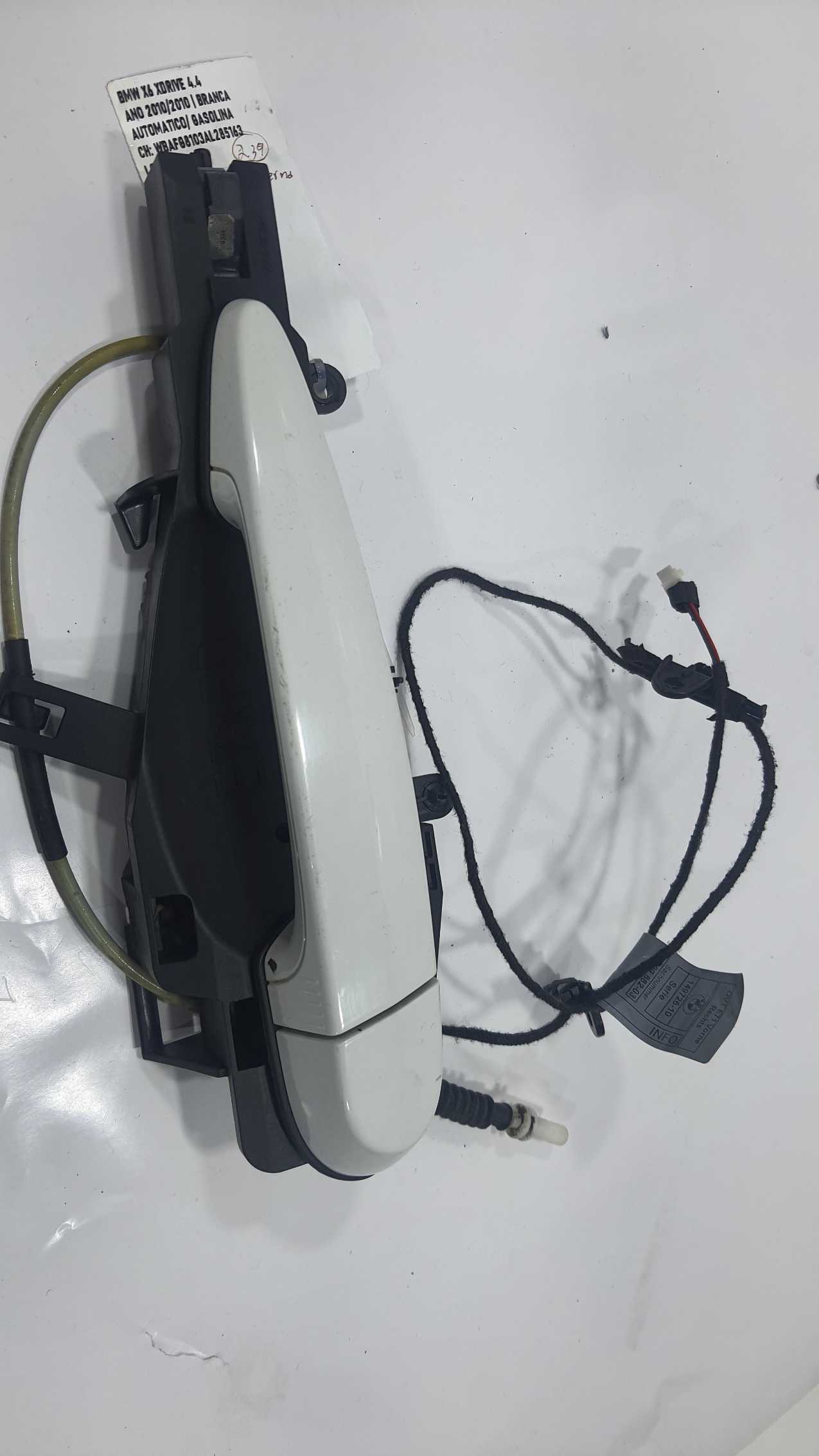 Maçaneta Externa D. Direita Bmw X6 Xdrive 4.4 2010 V2276 Branco Dianteira 2