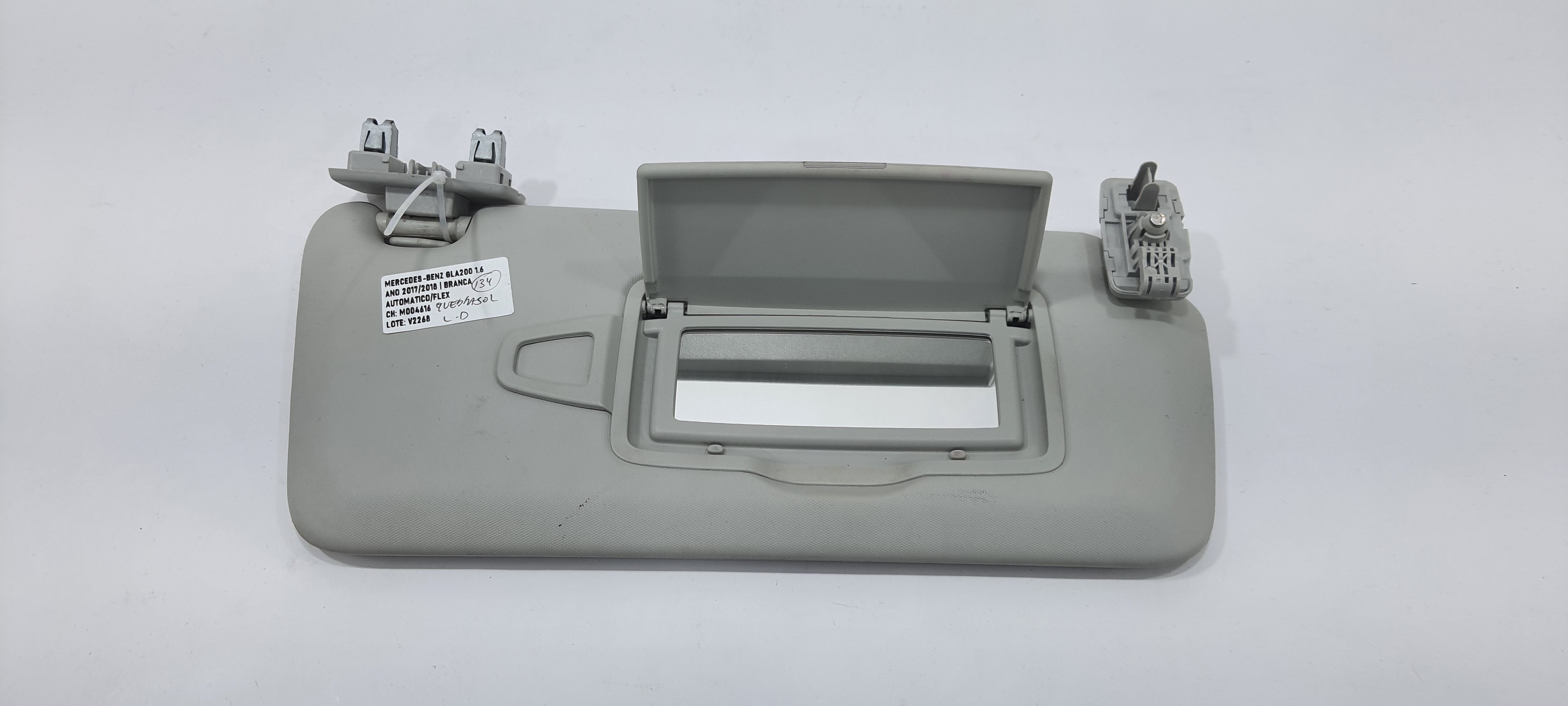 Quebrasol Lado Direito Mercedes Gla 200 1.6 2018 V2268 4