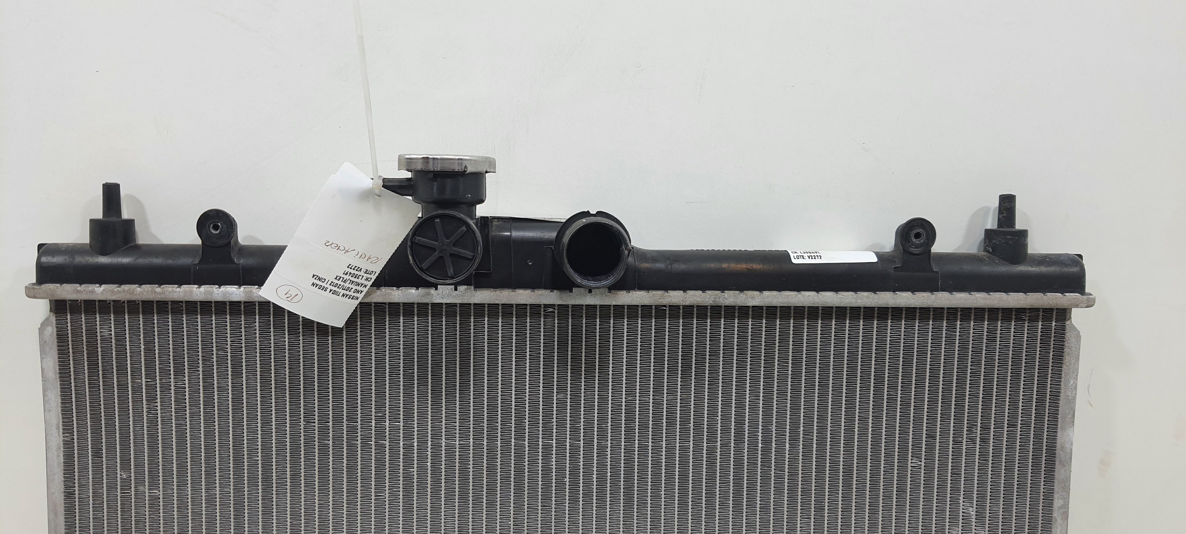 Radiador manual nissan tiida sedan 1.8 flex 2012 v2272 4