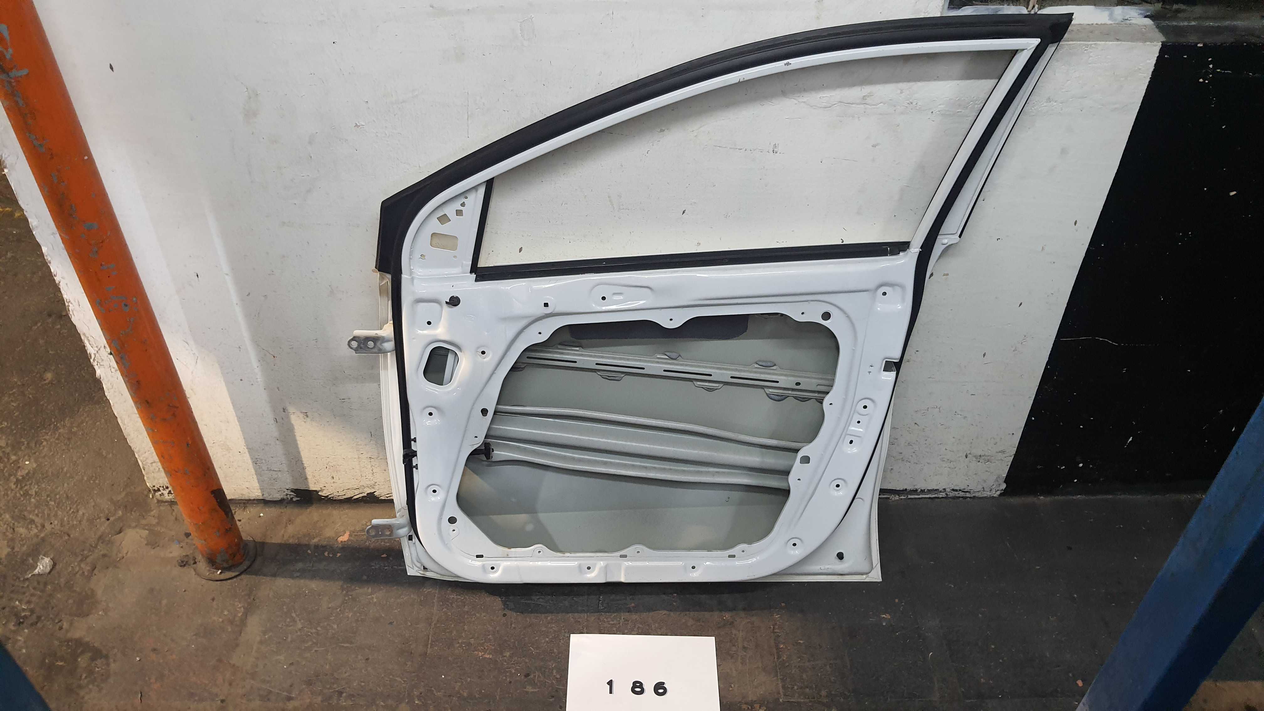 Porta Dianteira Direita Detalhe Kia Sportage 2019 V2255 6