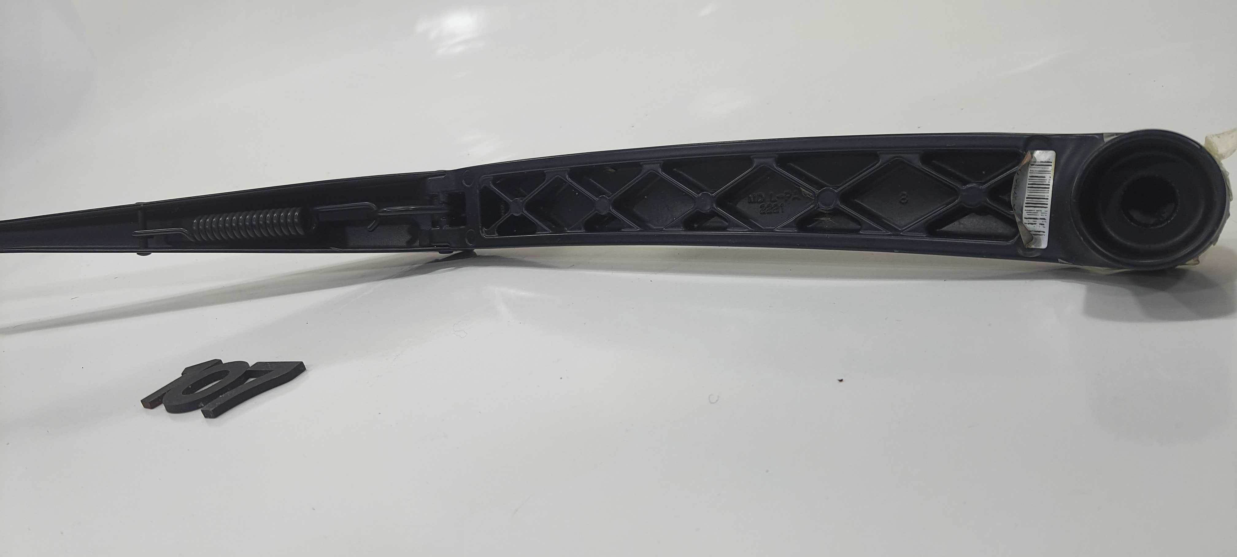 Braço Limpador Dianteiro Direito Hyundai Elantra 2013 V2265 4
