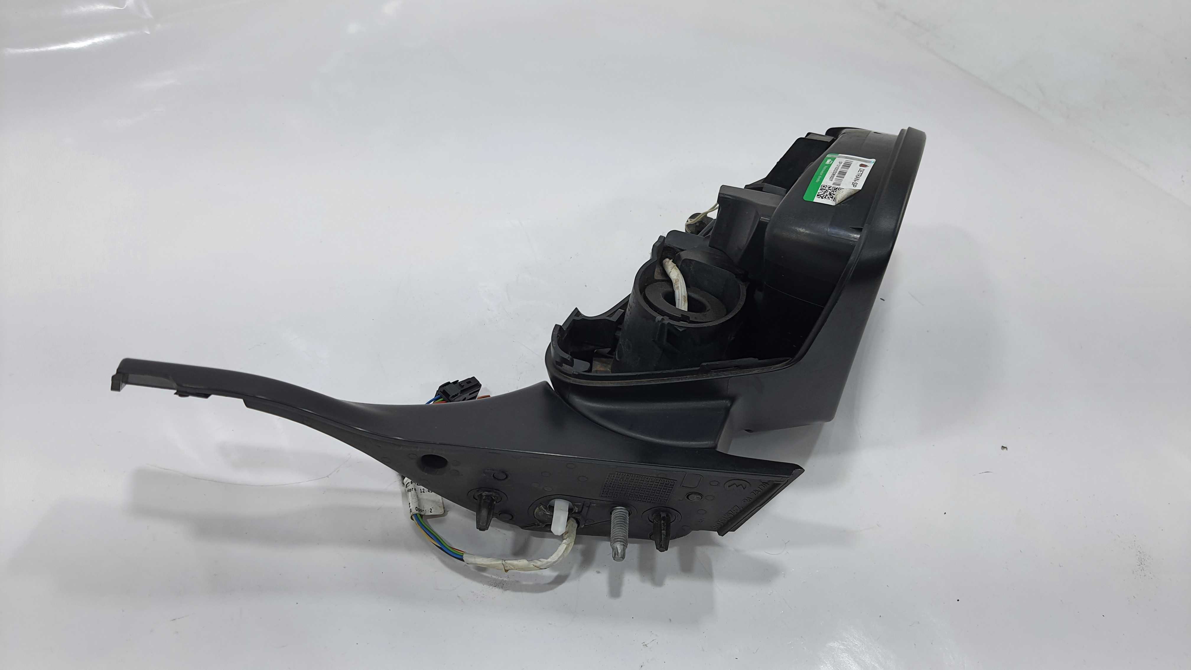Retrovisor Lado Direito Com Detalhe Peugeot 2008 2022 V2252 2
