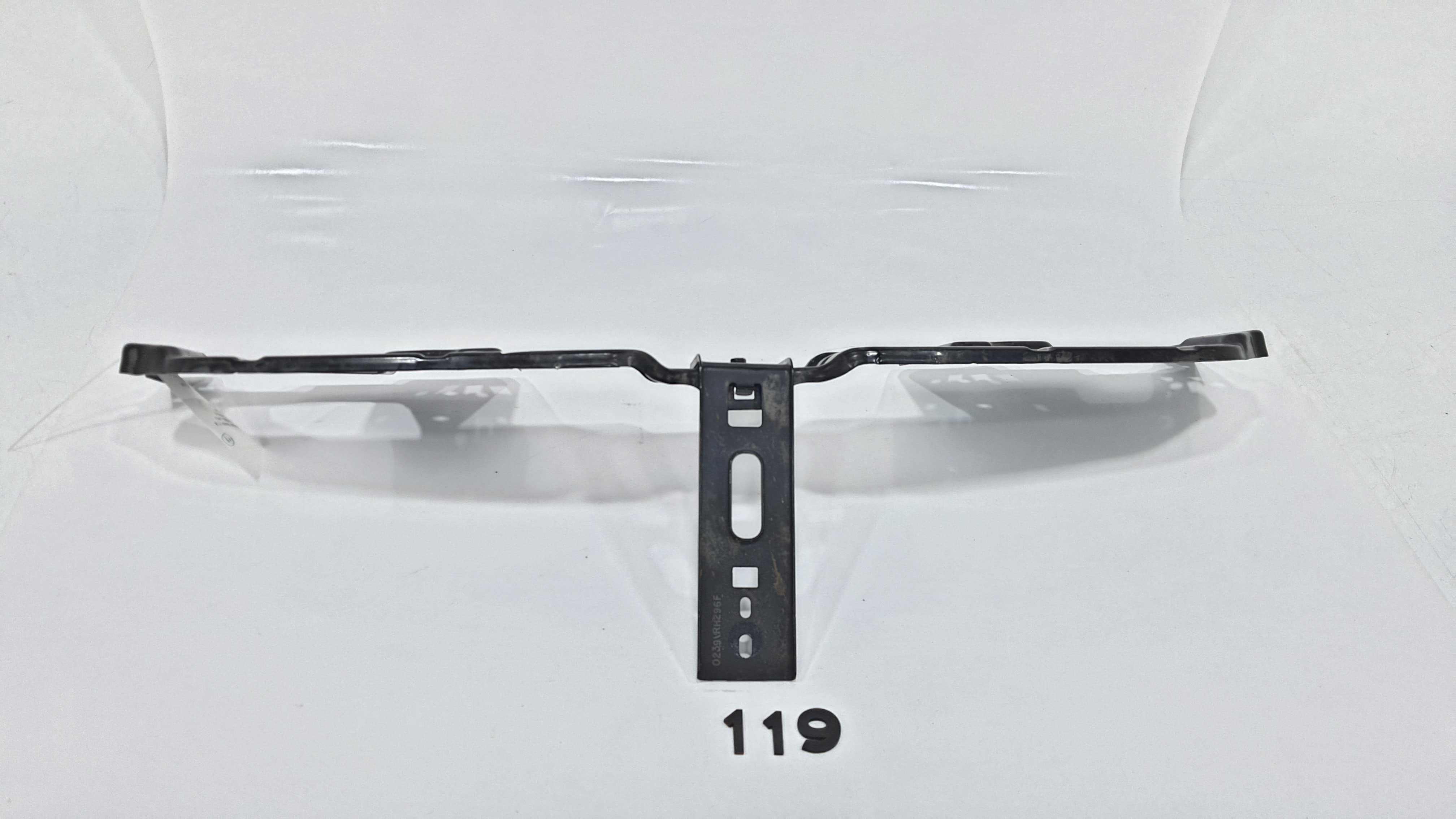 Suporte Superior Parachoque Dianteiro V2260 2