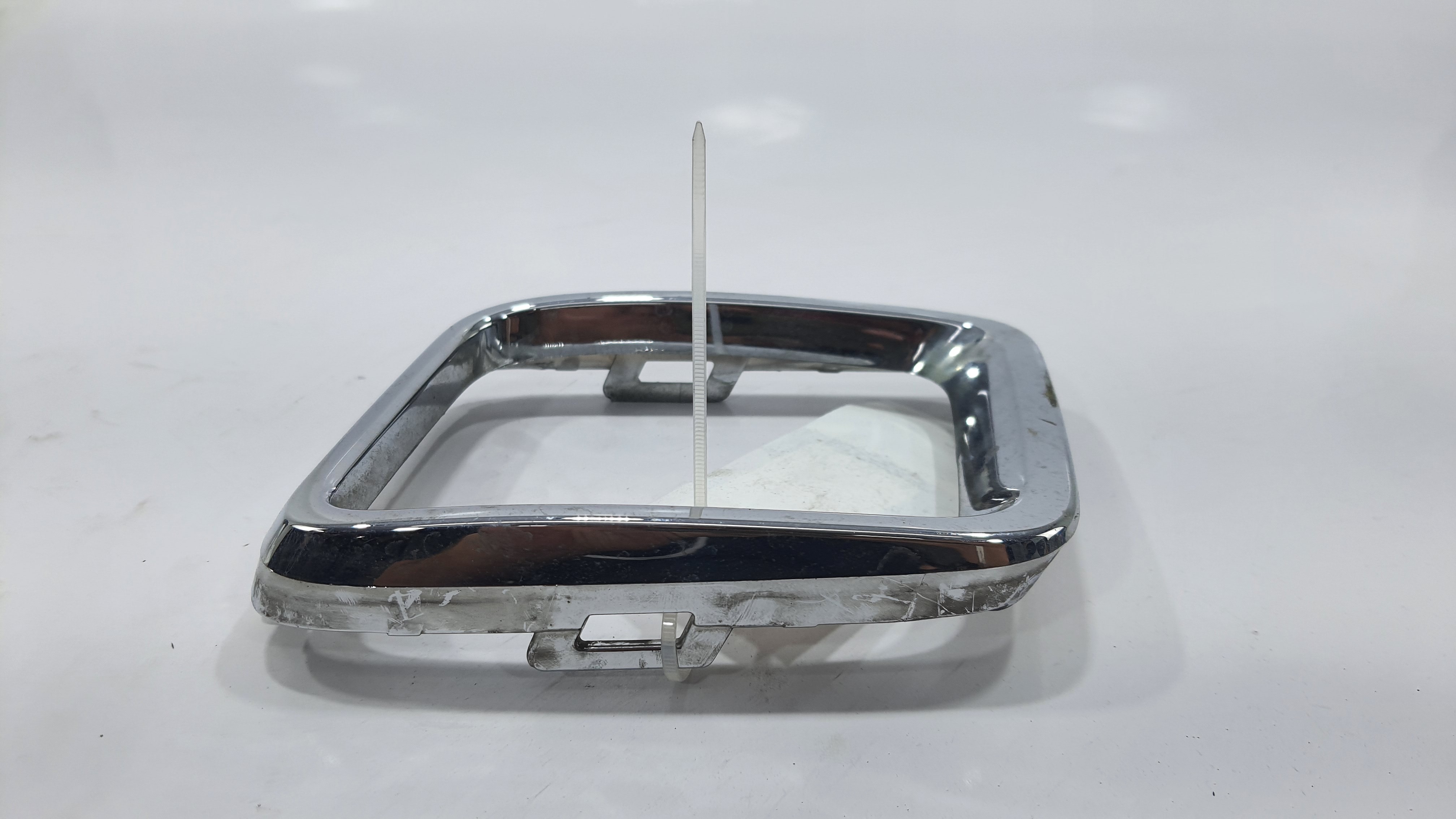 Moldura Grade Frontal Jeep Compass Ano 2018 Prata Ambos Os Lados 3