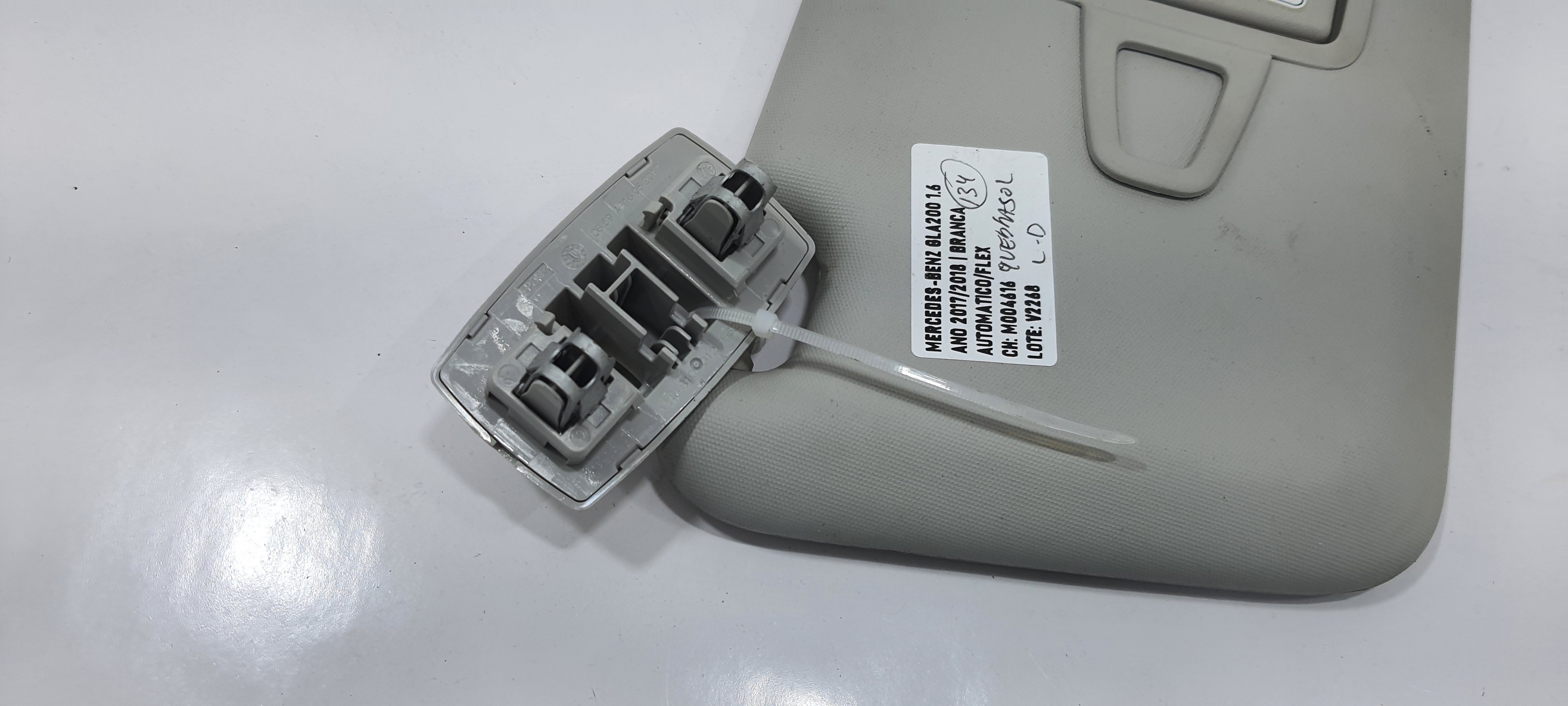 Quebrasol Lado Direito Mercedes Gla 200 1.6 2018 V2268 5