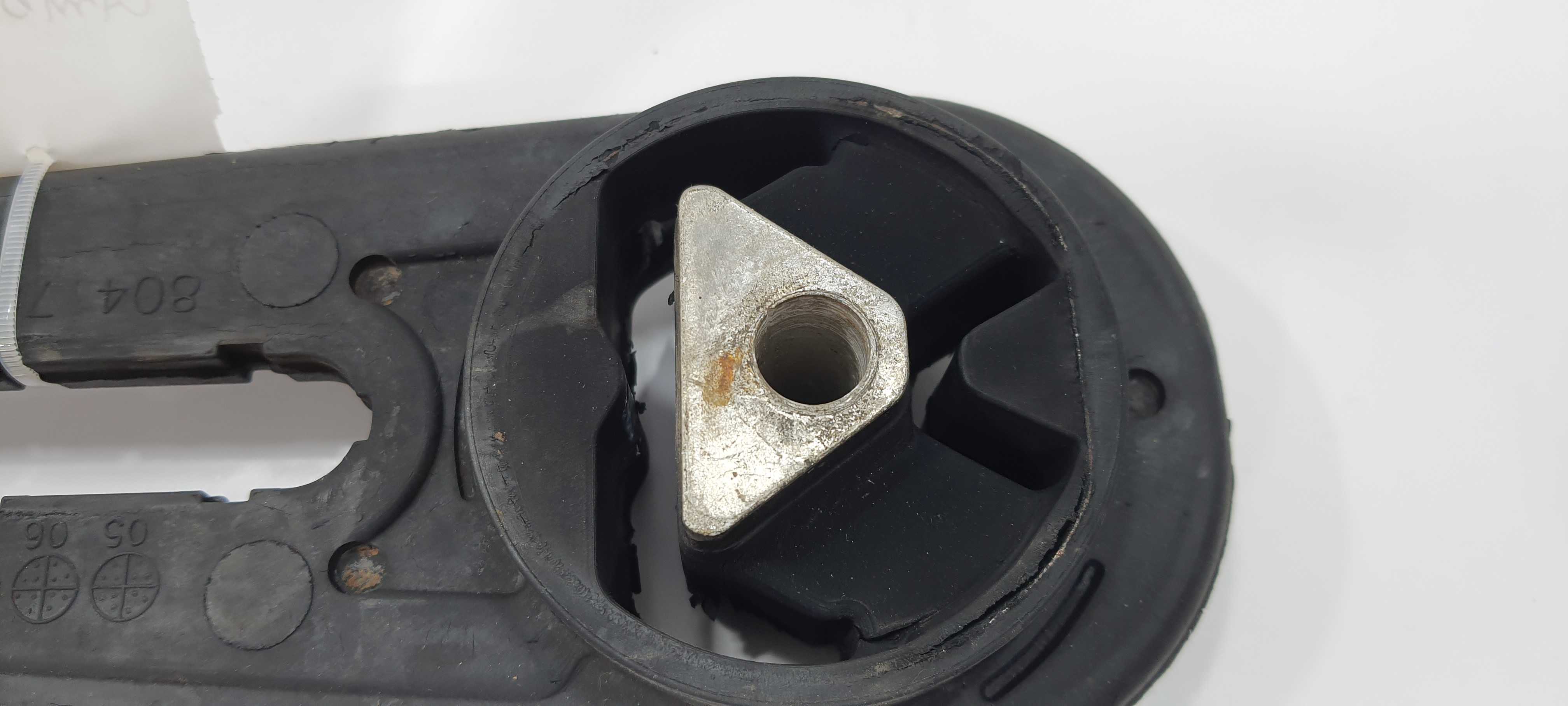 Coxim Inferior Cambio Nissan Tiida Sedan 1.8 2012 V2272 5