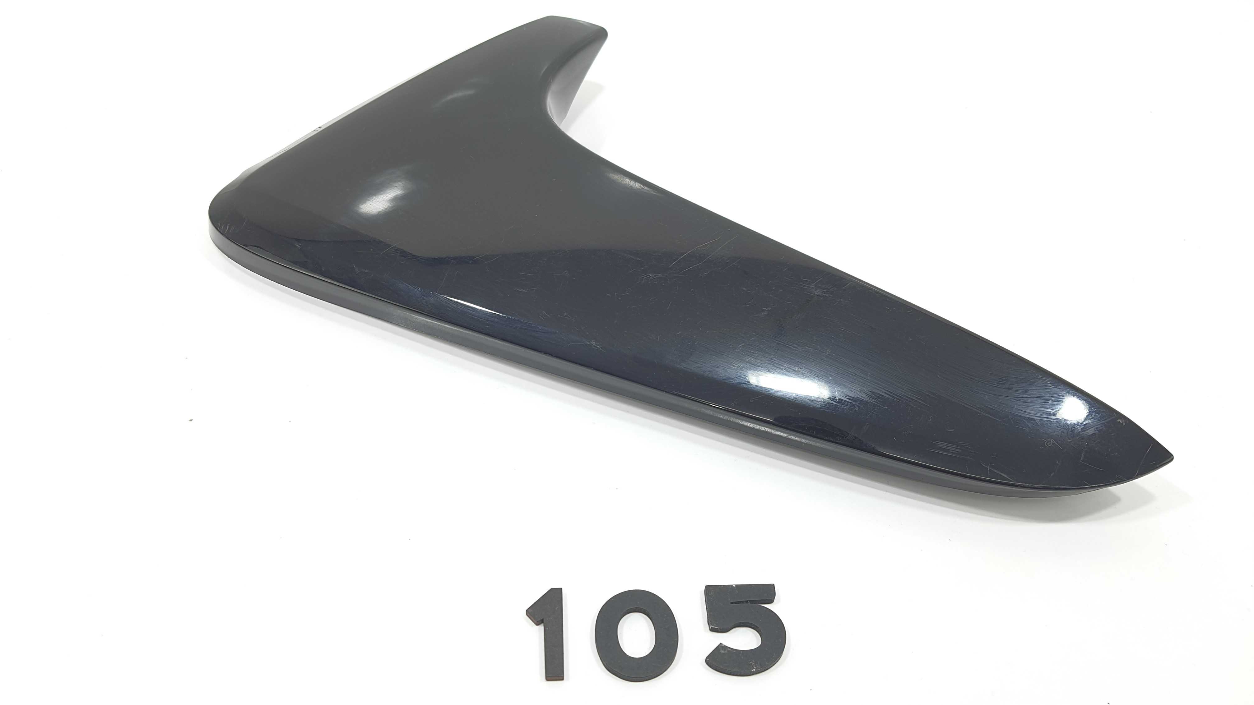 Acabamento Aerofolio T.e V2260 3