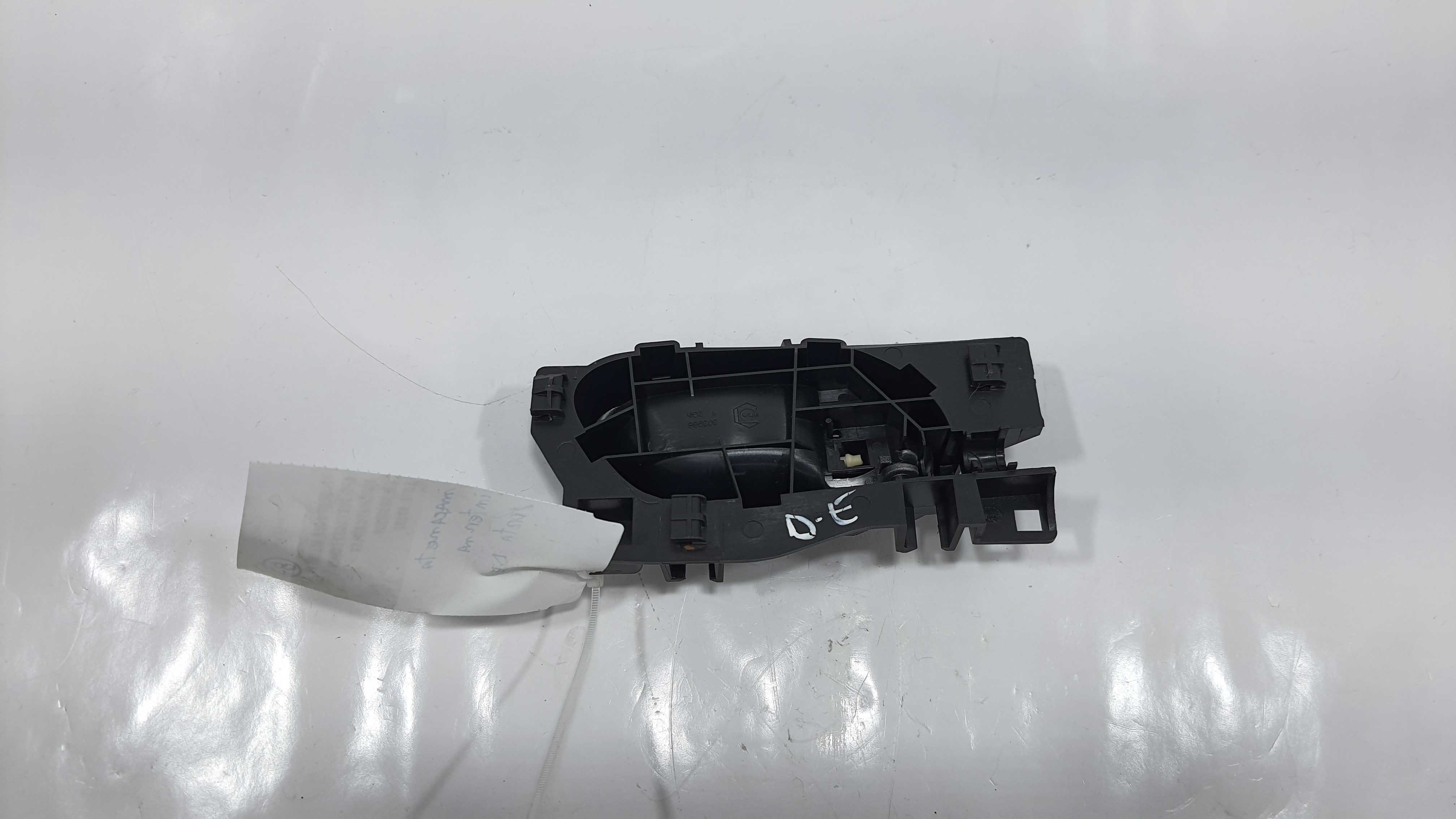 Maçaneta Interna Dianteira Esquerda Peugeot 2008 2022 V2252 4