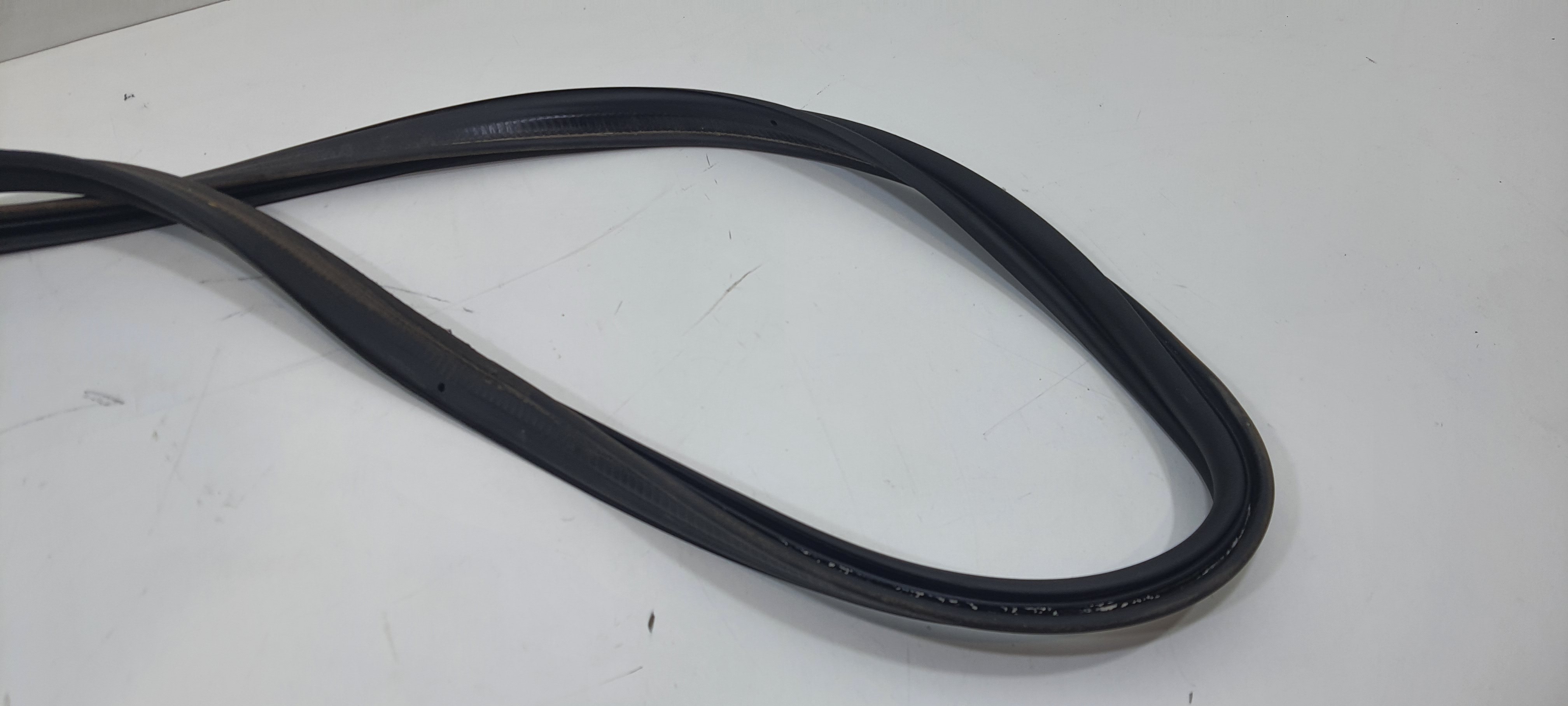 Borracha Tampa Porta Malas Mercedes Gla 200 1.6 2018 V2268 4