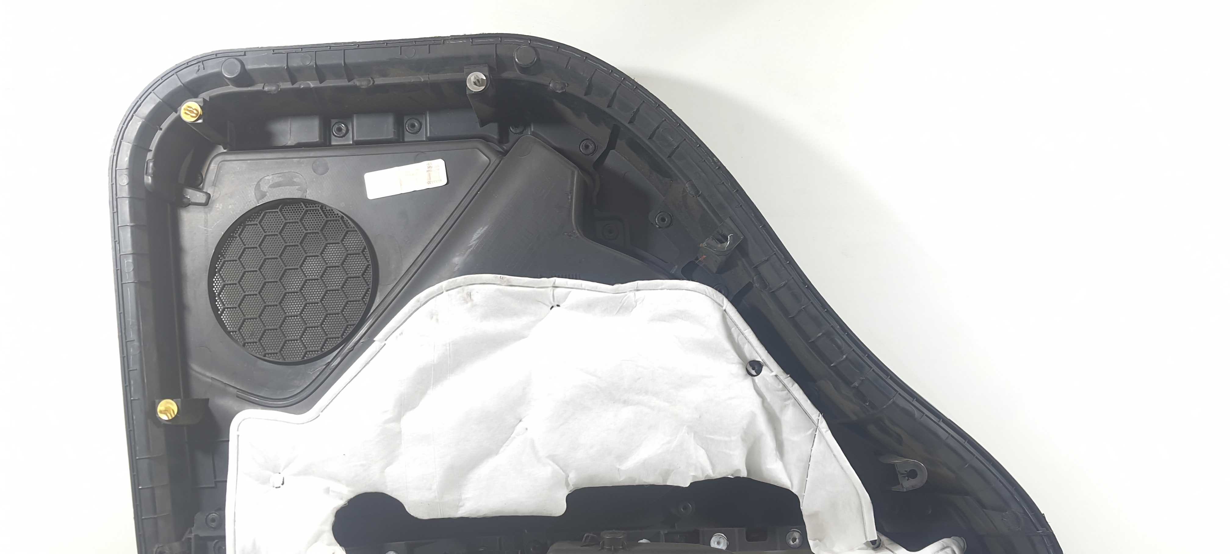 Forro Porta Traseira Direita Chevrolet Tracker 2014 V1109 Preto 2
