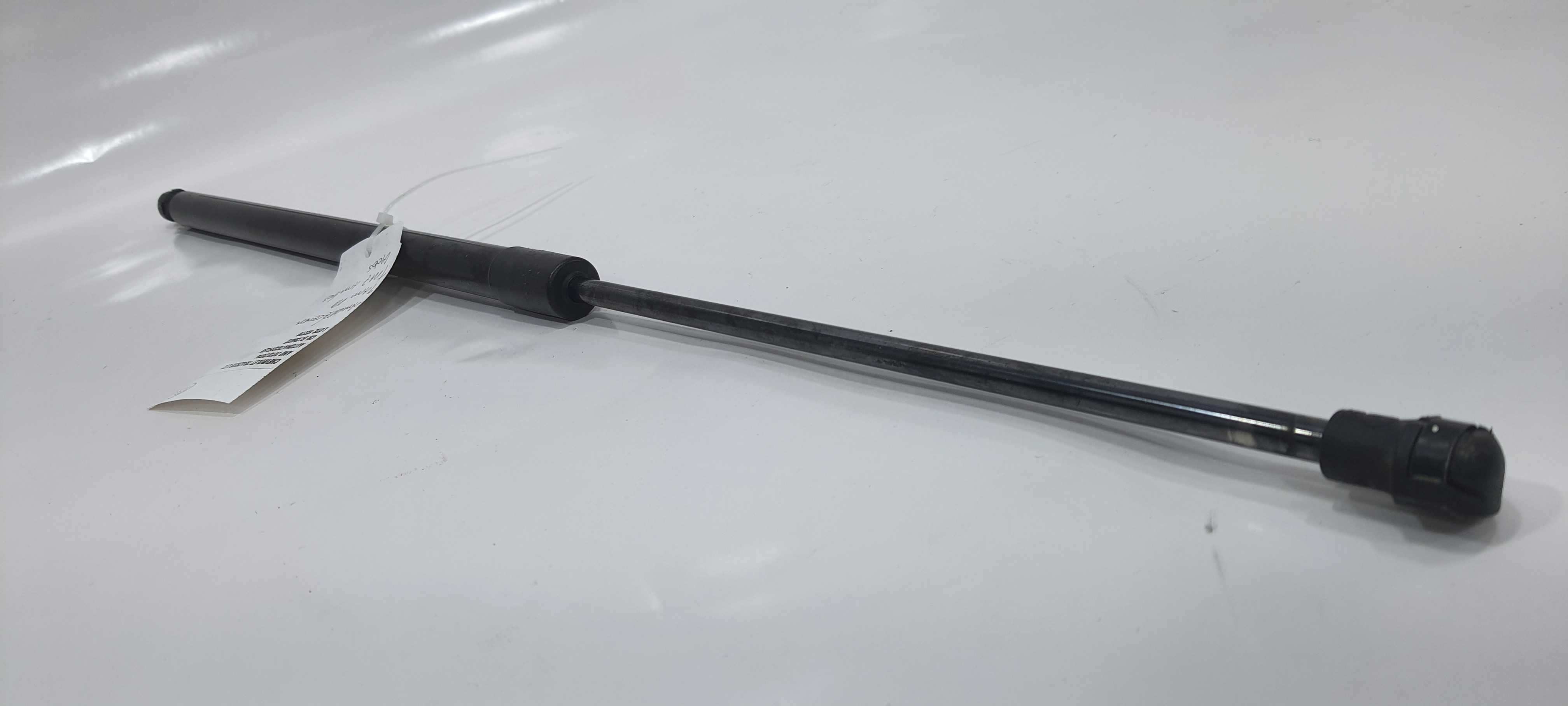Amortecedor Tampa Traseira Tracker Ltz 2014 V2270 4