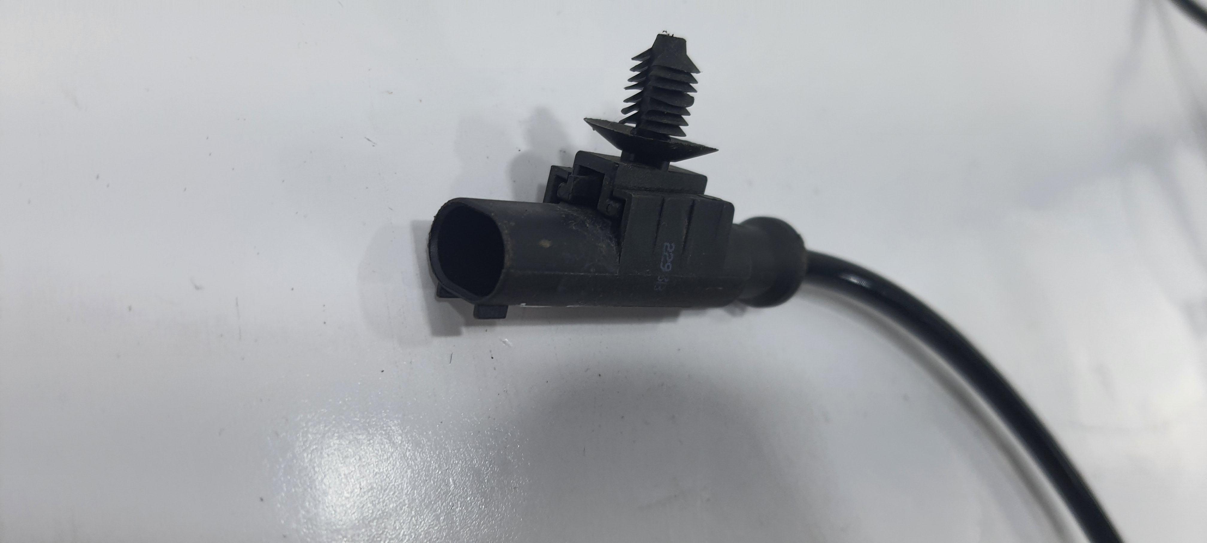 Sensor Abs  Dianteiro Direito Discovery 3.0 2014 V2275