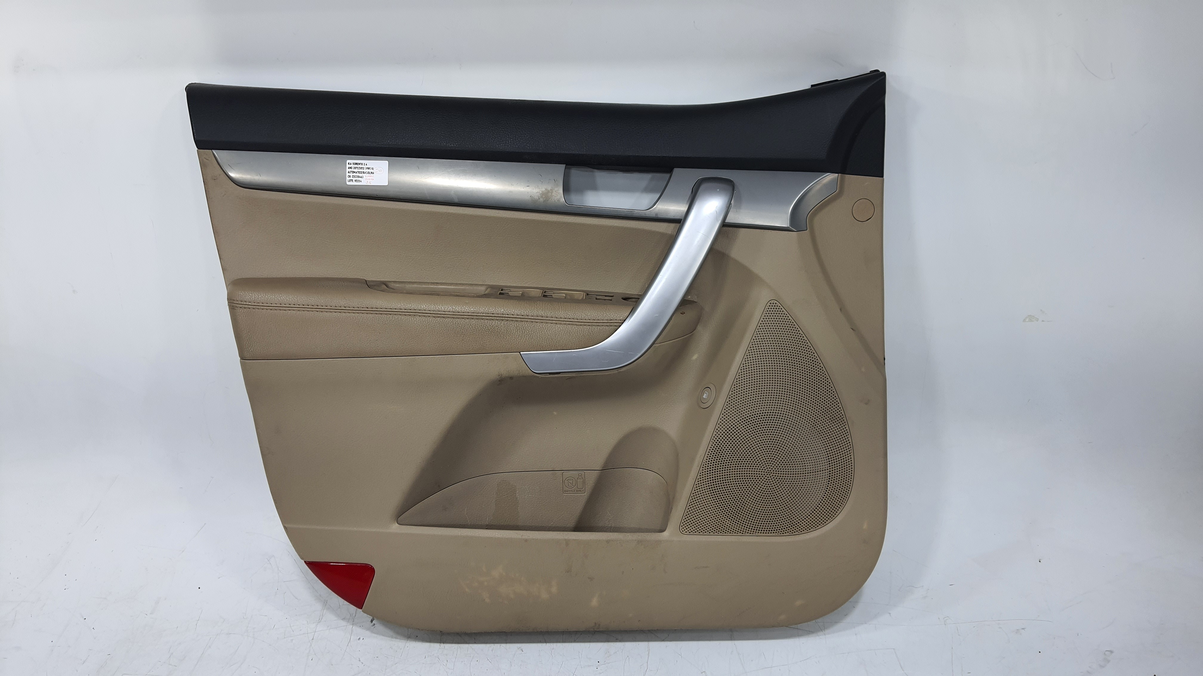 Forro Porta Dianteiro Esquerdo Kia Sorento 2.4 2012 V2254 Bege 6