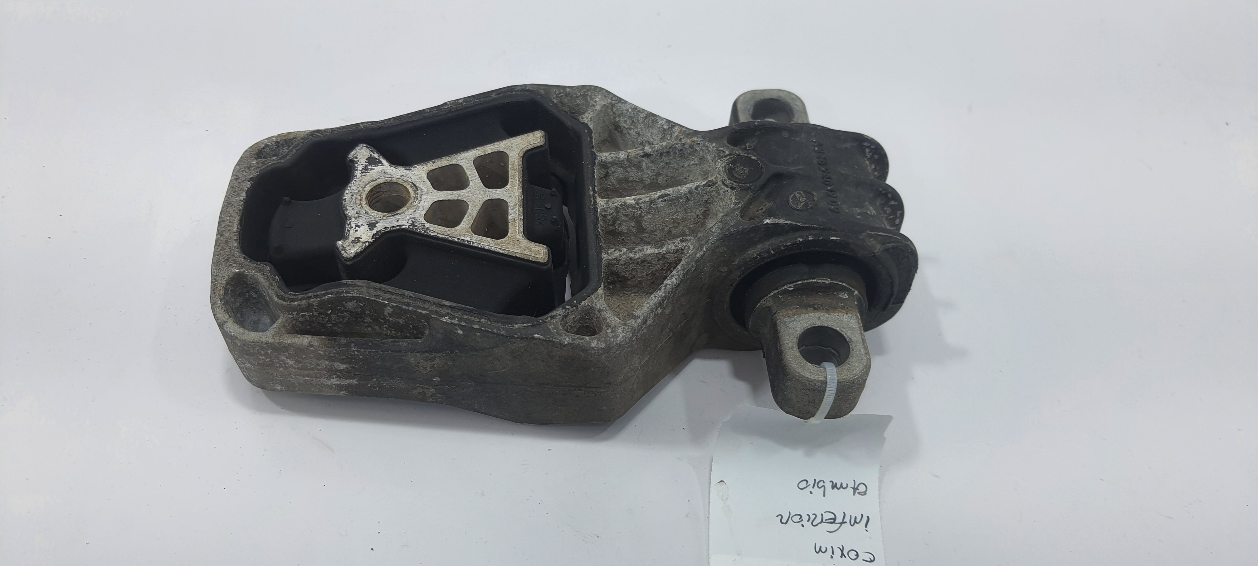 Coxim Inferior Câmbio Mercedes Gla 200 1.6 2018 V2268 3