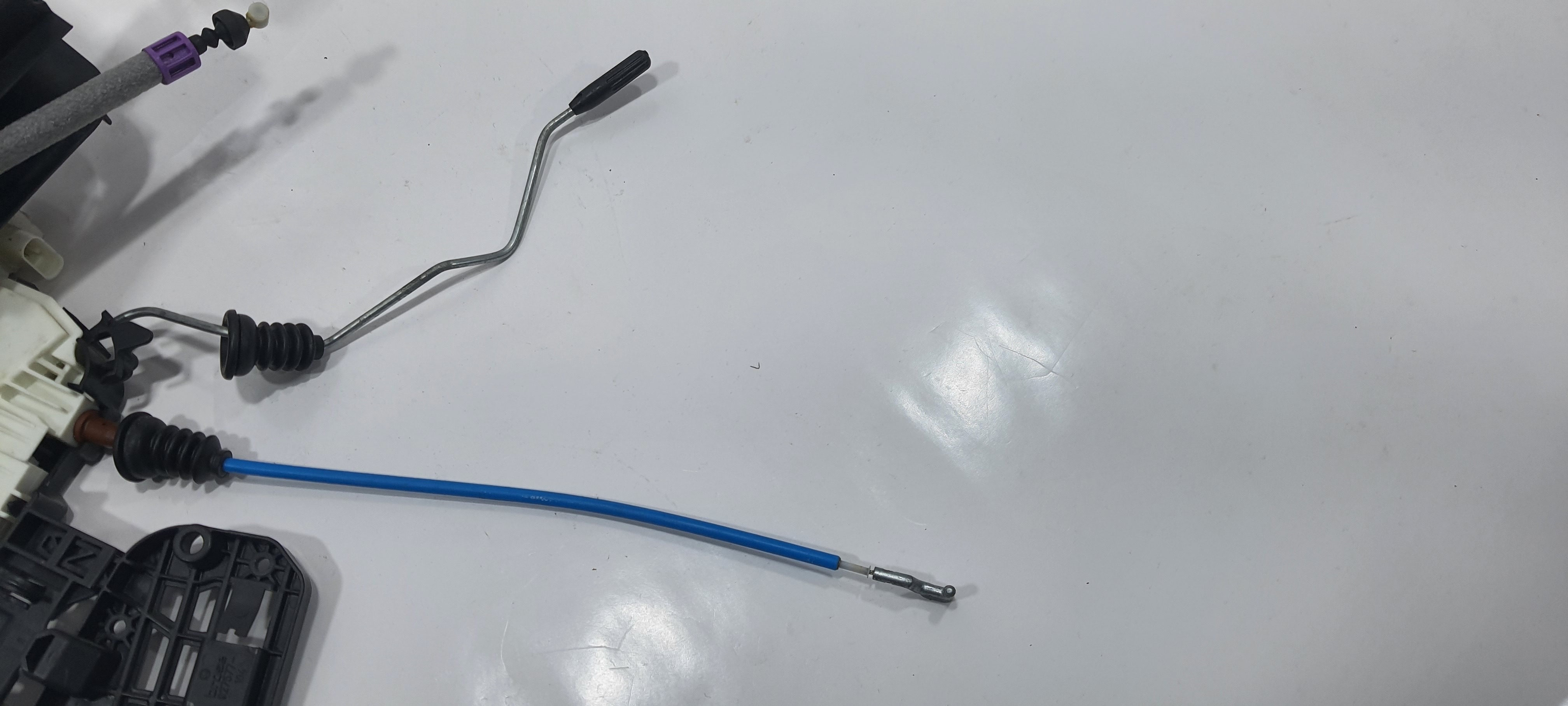Fechadura Porta Dianteira Direita Mercedes Gla200 2018 V2268 3