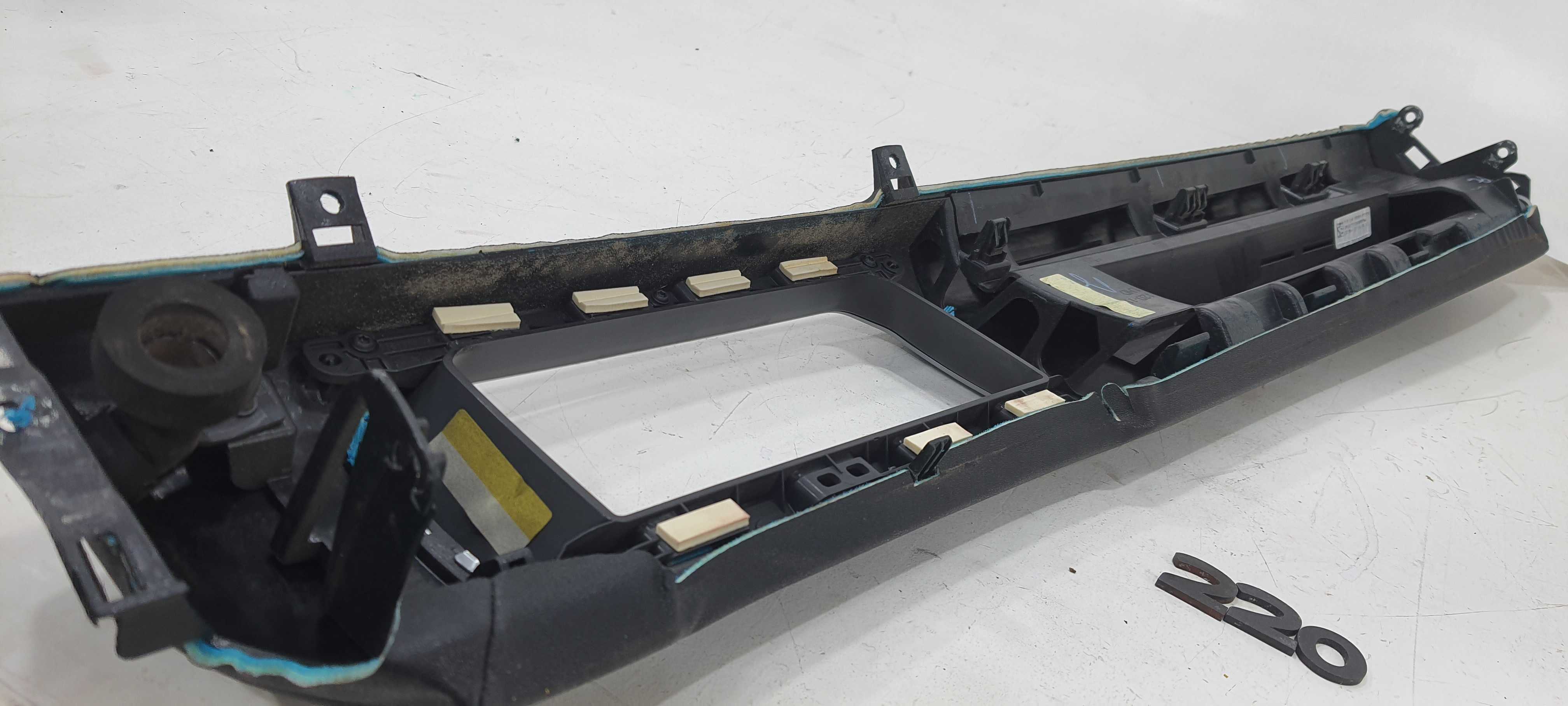 Moldura Painel Multimidia Land Rover Evoque 2017 V2266 4