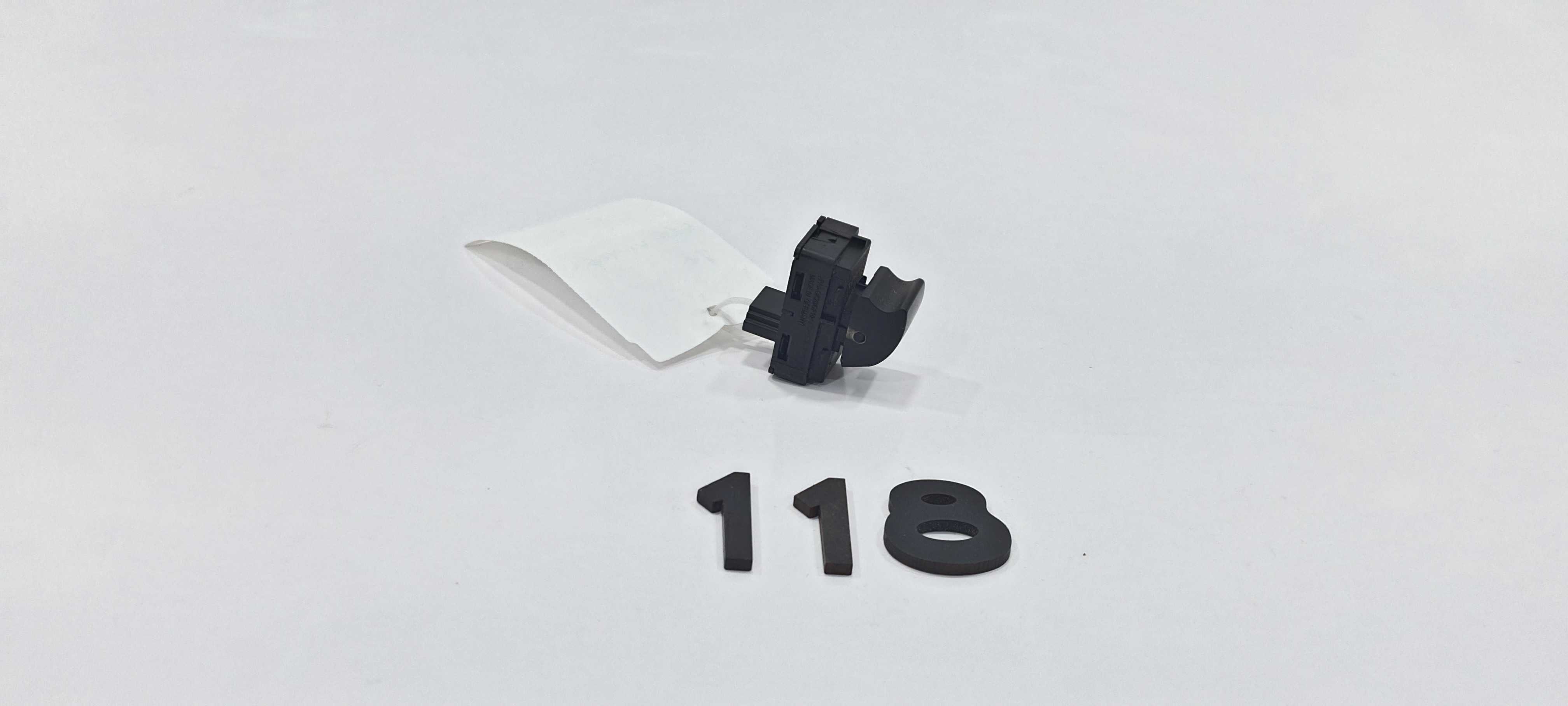 Botão Vidro Traseiro Direito Bmw 118i Ano 2011 V2262 5