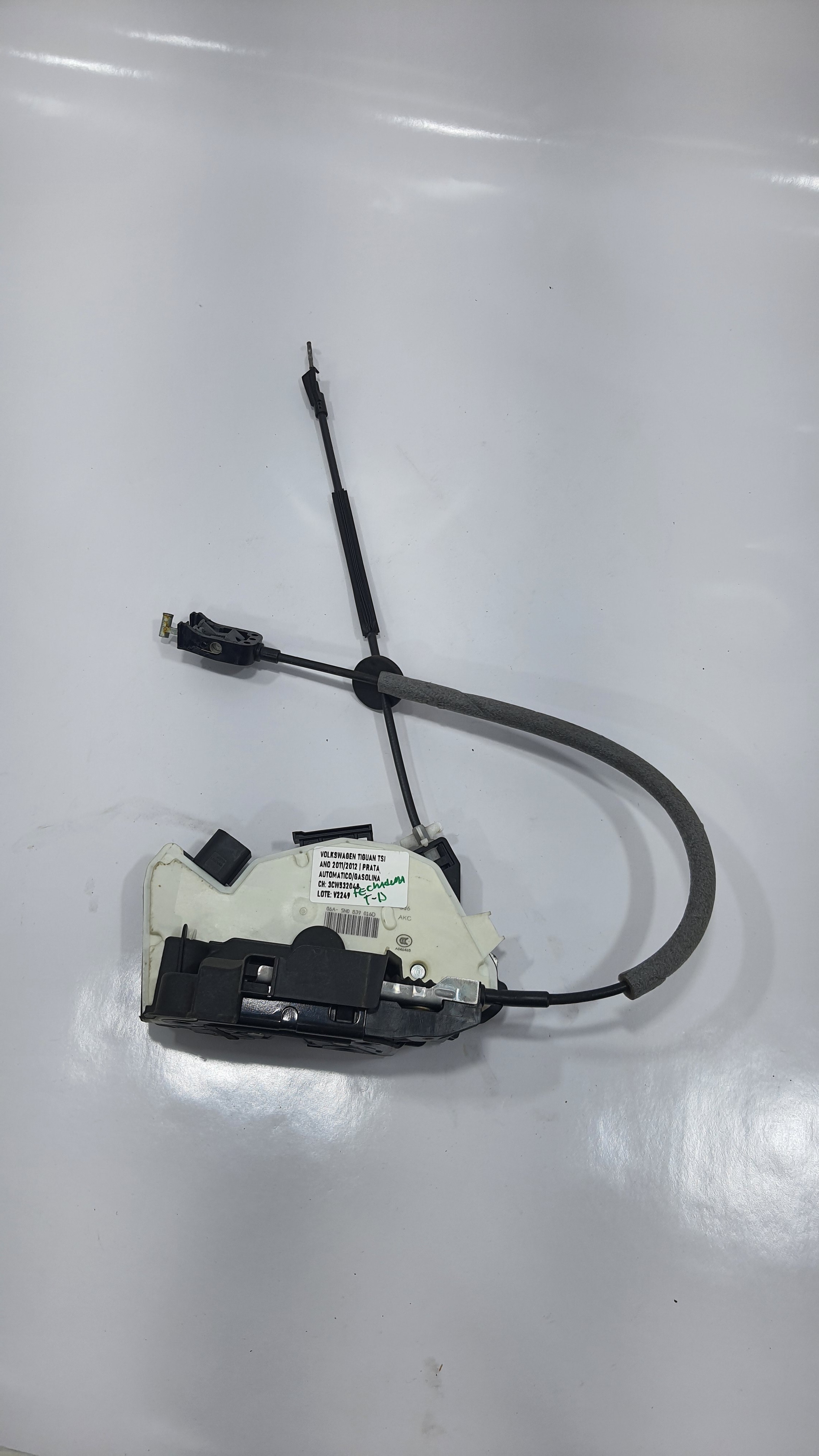 Fechadura Traseira Direita Volkswagen Tiguan 2012 V2249 5