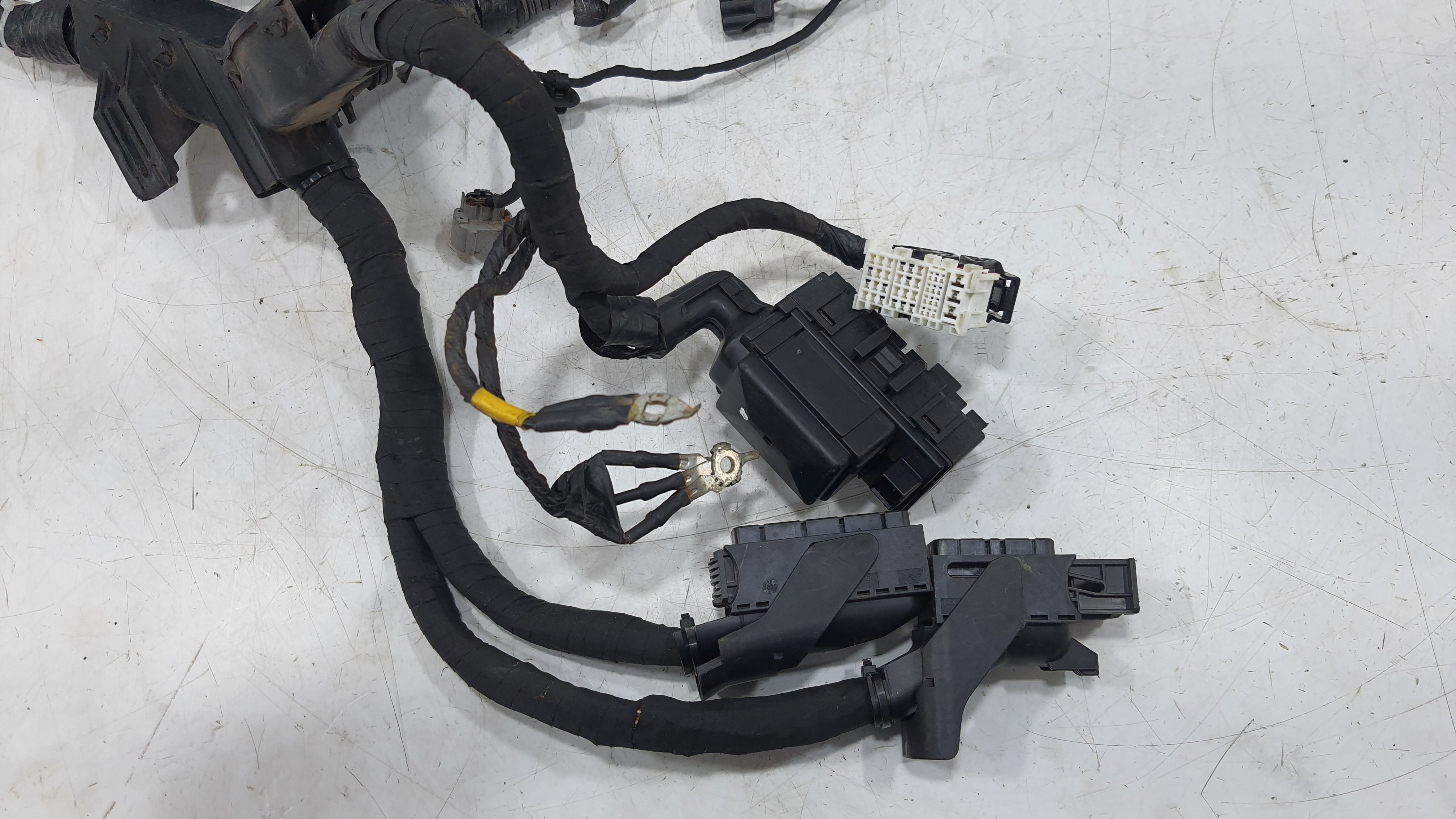 Chicote Do Motor Kia Sorento 2.4 2012 V2254 2