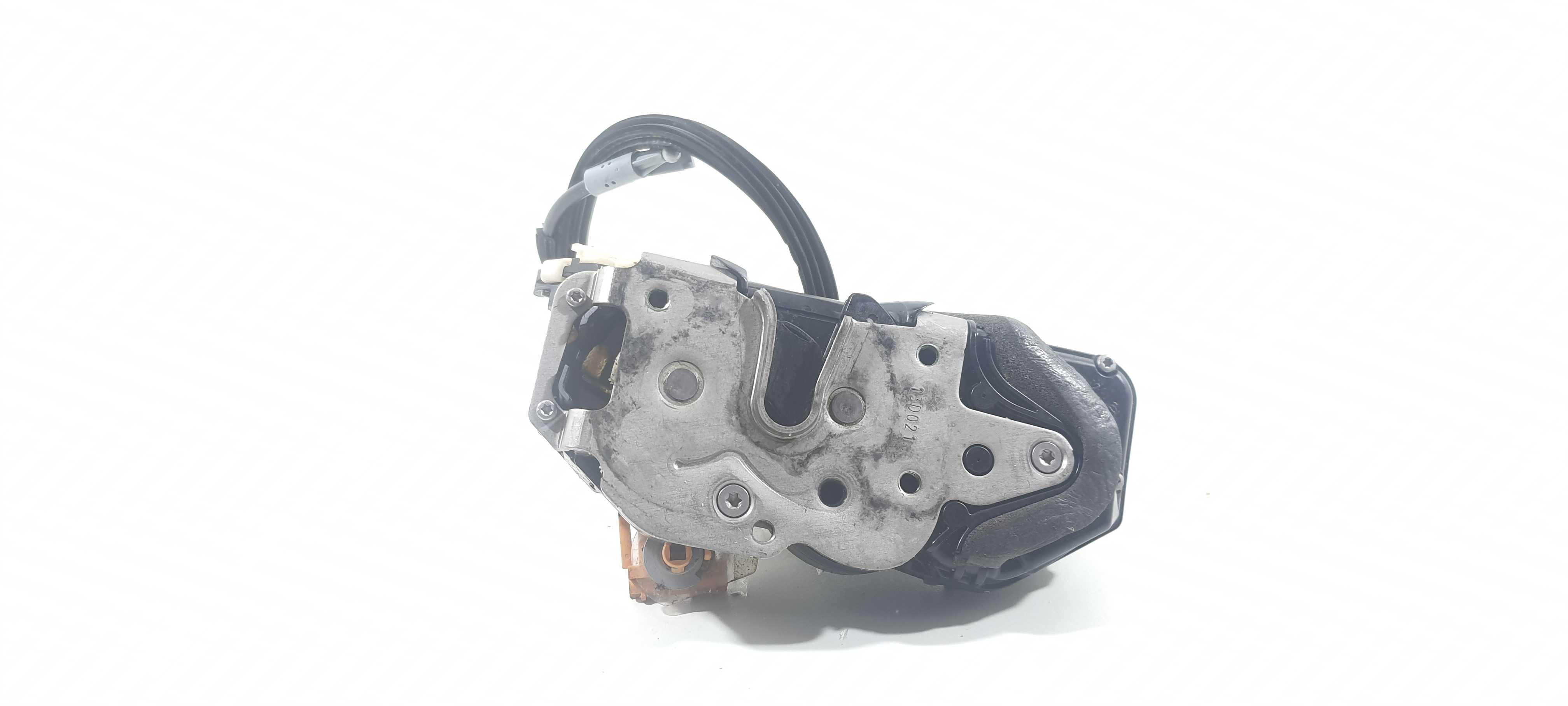 Fechadura Porta Dianteira Direita Chevrolet Sonic 2014 V58 5