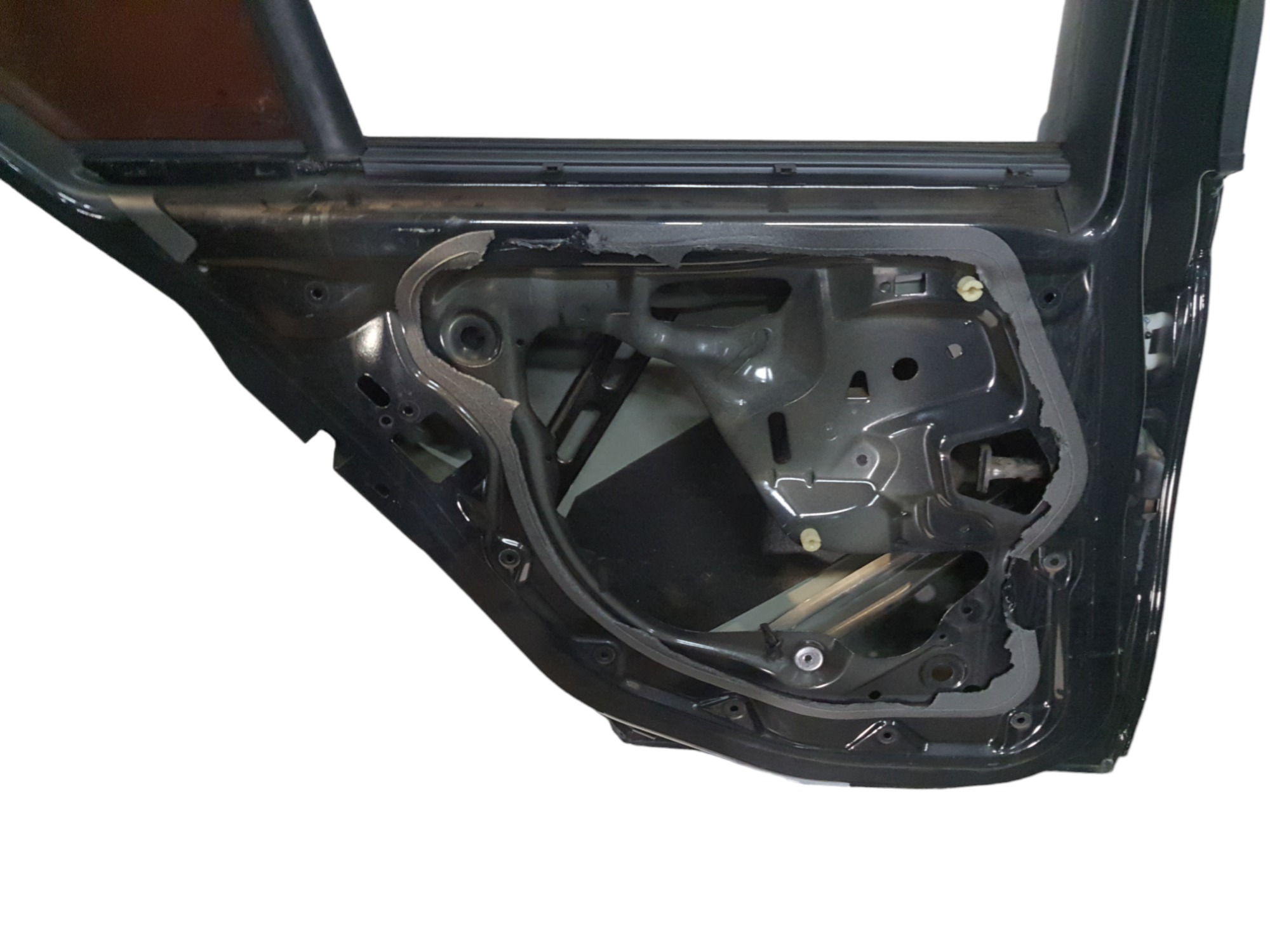 Porta Traseira Esquerda Bmw 118i Ano 2011 V2262 7