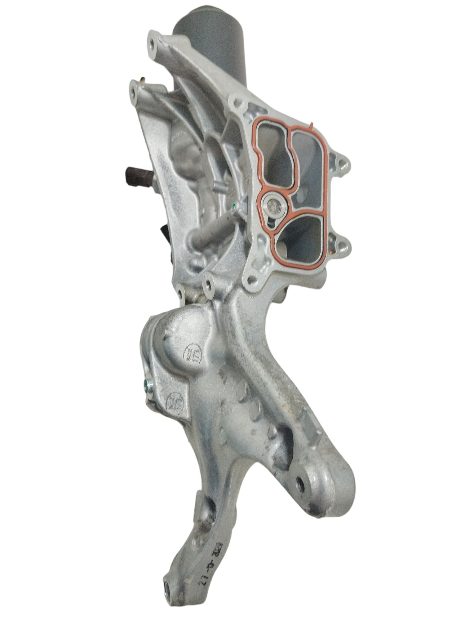 Suporte Filtro De Óleo Porsche Macan 2021 06l903143o Prata 7