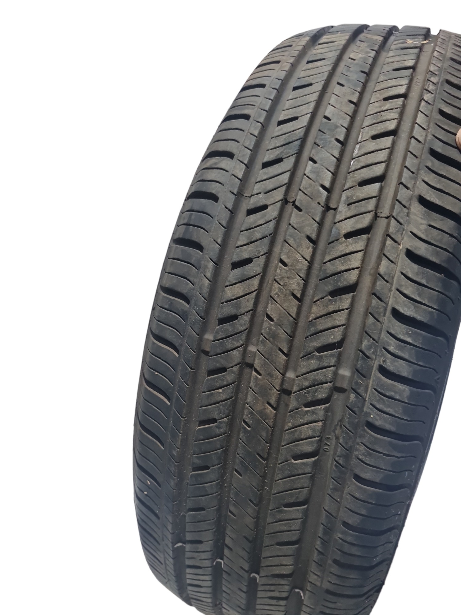 Roda C/ Pneu Peugeot 2008 Aro 16 205/60 C/ Detalhes Roda Preto 3