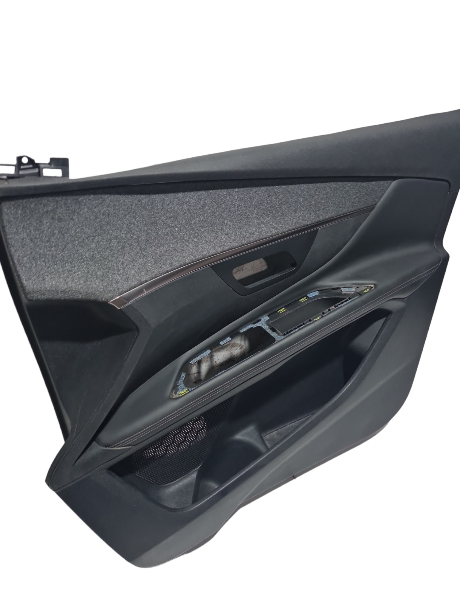 Forro Porta Dianteiro Direit Peugeot 3008 2018 Detalhe Ler Preto 3