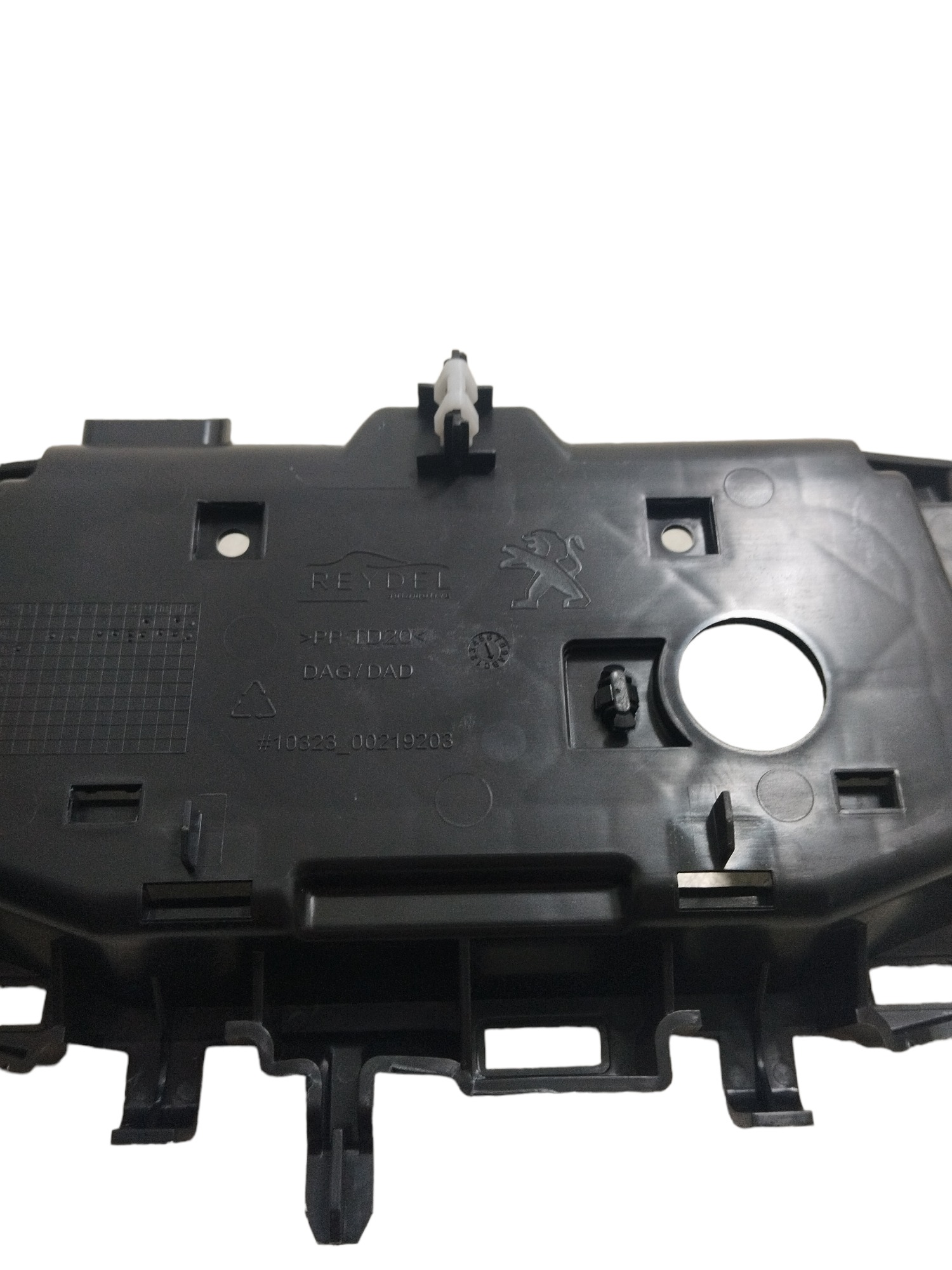 Acabamento Suporte Painel Peugeot 3008 1032300219203 6