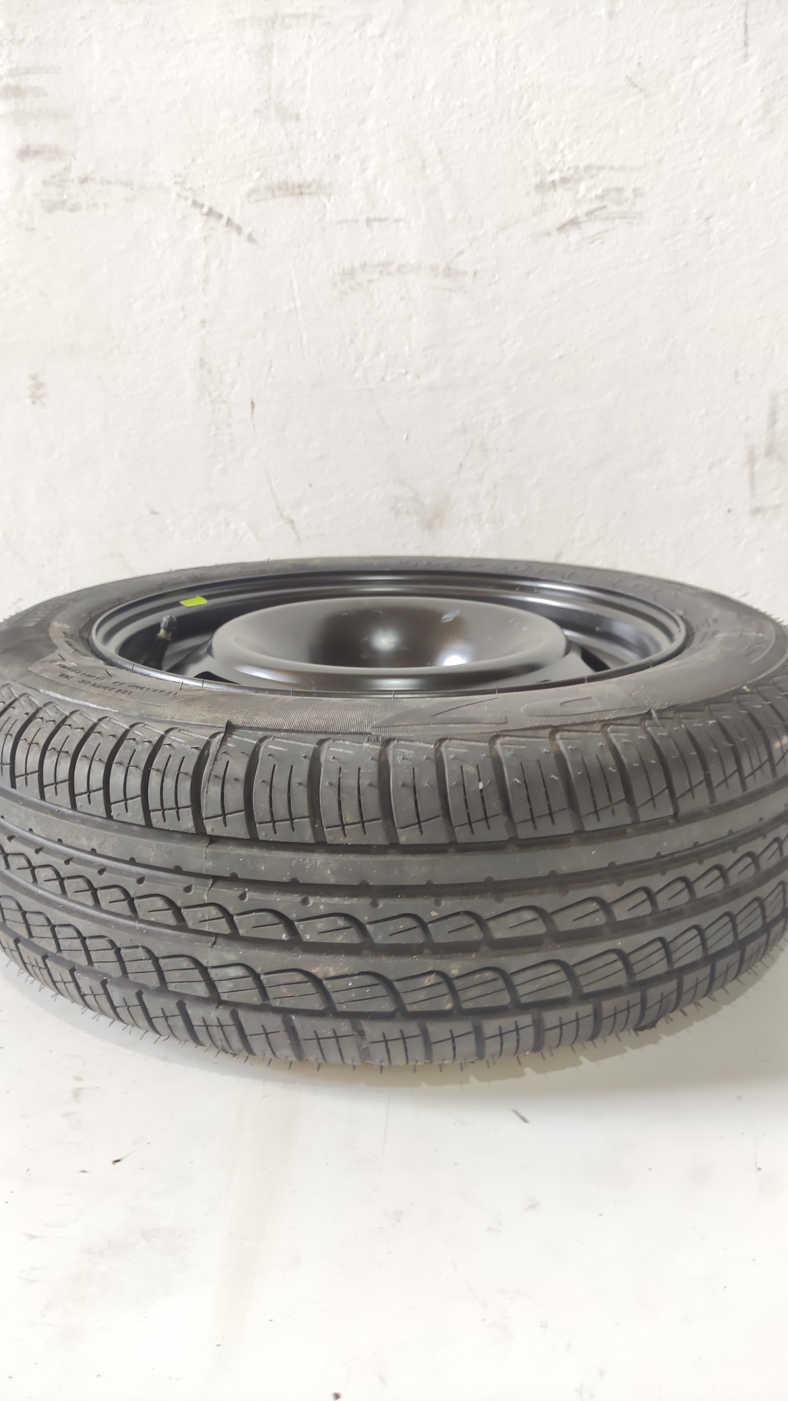 Estepe Estado De Novo Citroen C3 185/60 Aro 15 Pirelli Preto 4