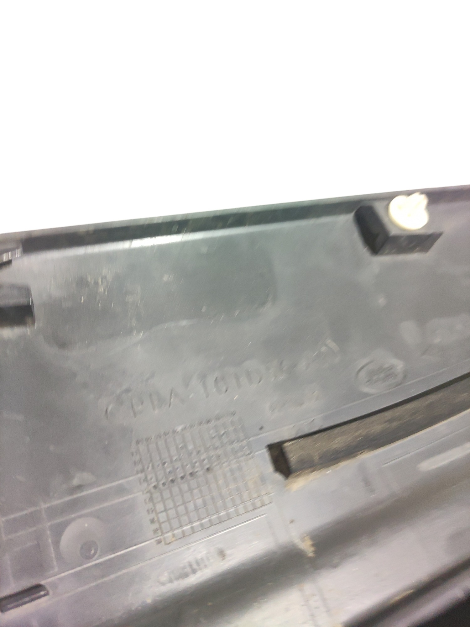 Spoiler Lateral Direito Land Rover Range Rover Vogue 2015  Preto 7