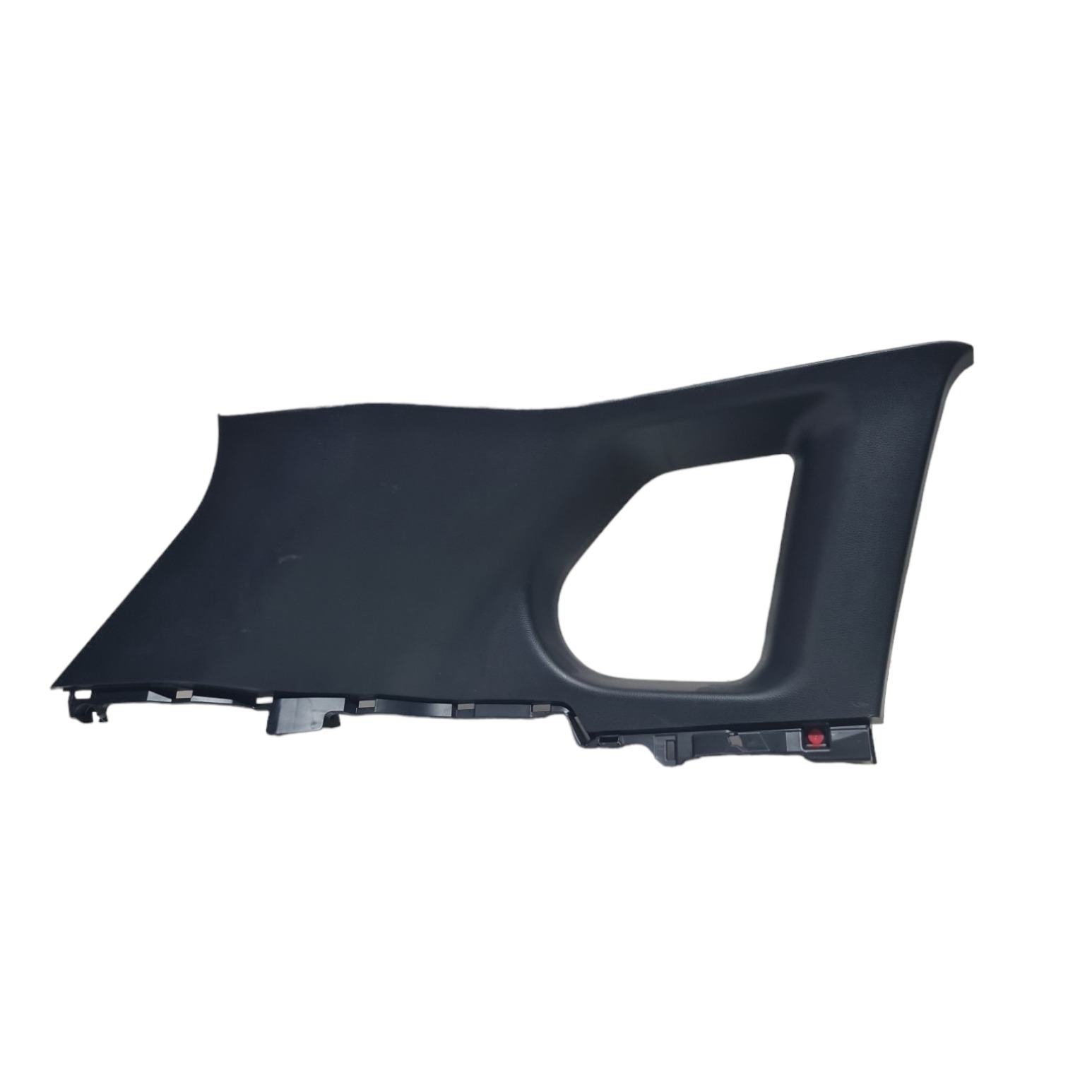 Acabamento Esquerdo Porta Malas Toyota Corolla Cross 1