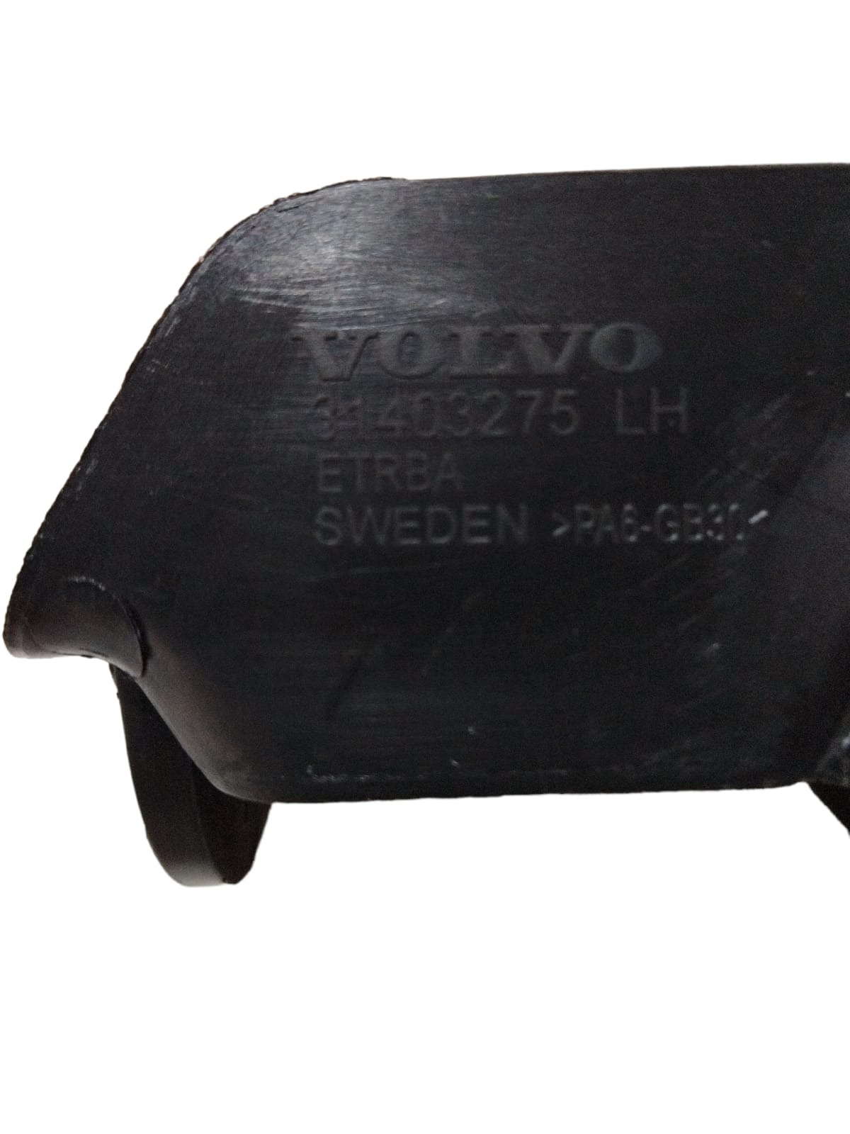 Acabamento Porta Mala Esquerdo Volvo Xc90 2022 2021 4