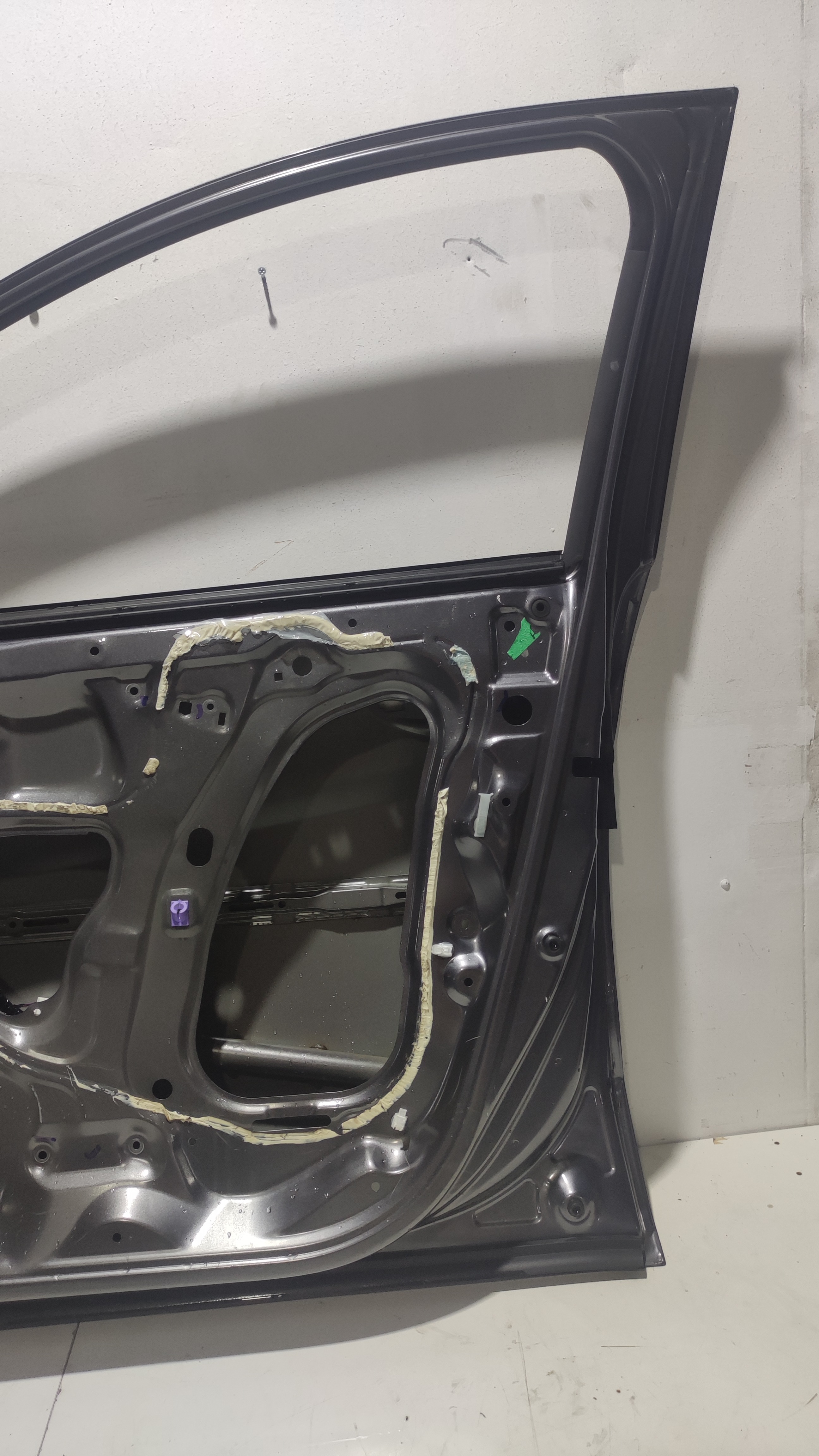 Porta Dianteira Direita Honda Hr-v 2018 2017 Leves Detalhe Dianteira Direito Cinza 4