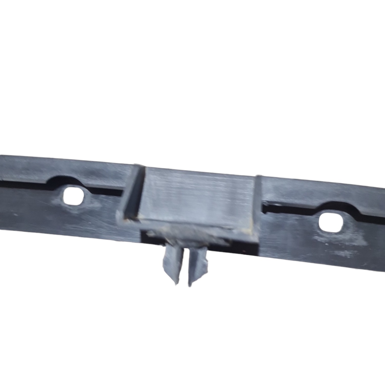 Suporte Guia Para-choque Traseiro Peugeot 207 2012  Detalhe 3