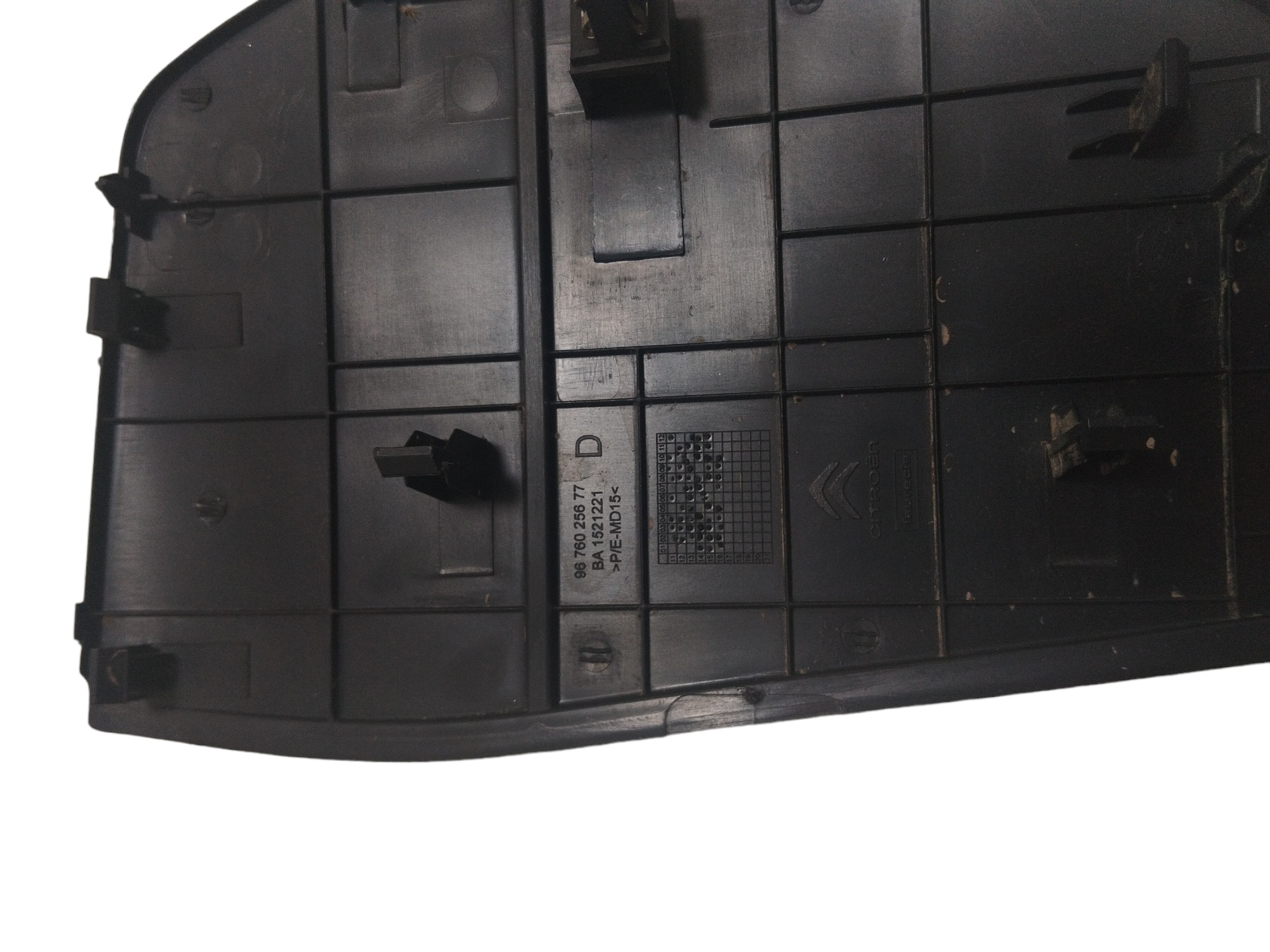 Lateral Direita Do Painel Citroen C3 2013 A 2020 Original 5