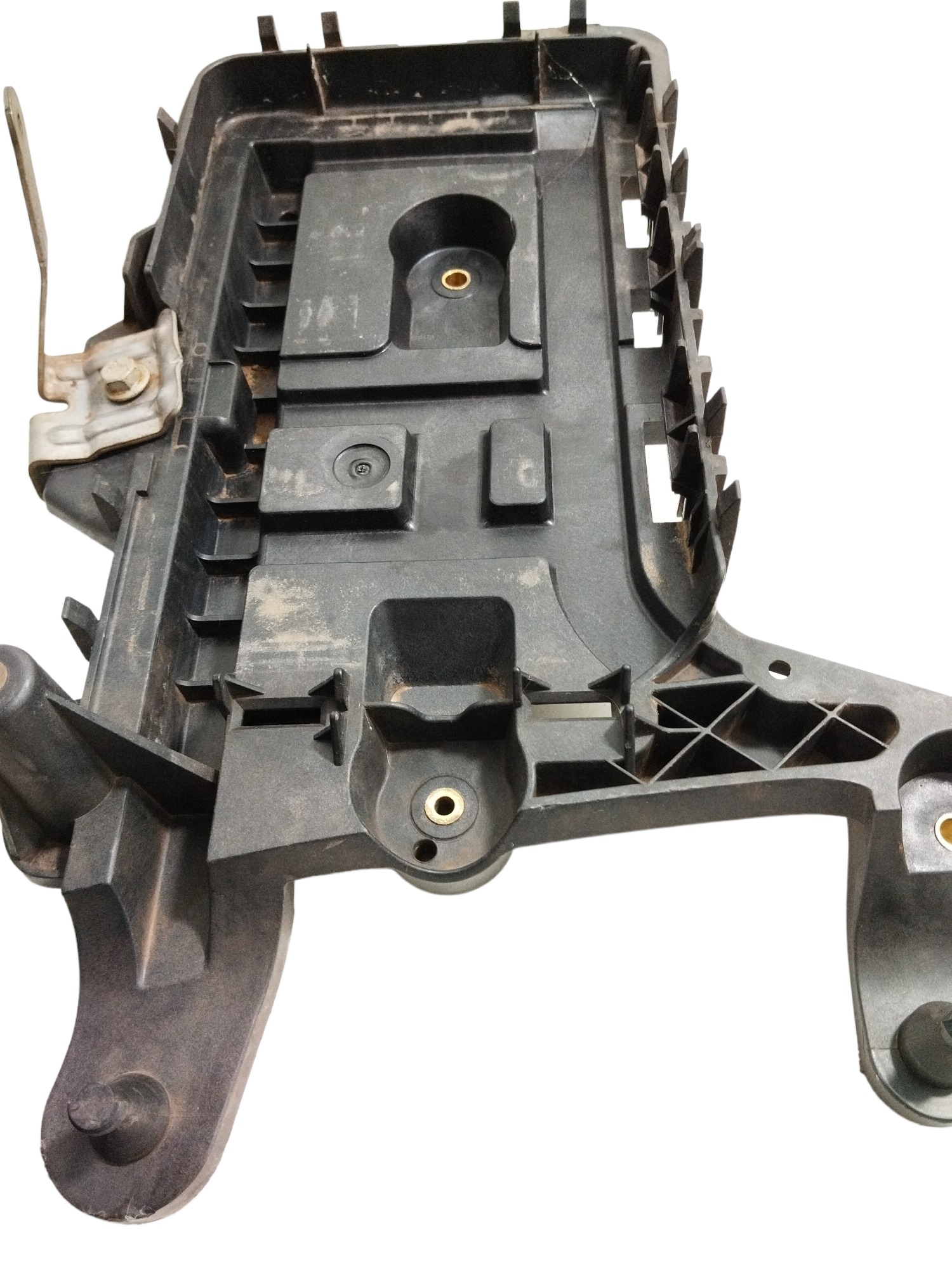 Suporte Bateria Audi Q3 2016/2017 Original1k0915333 3